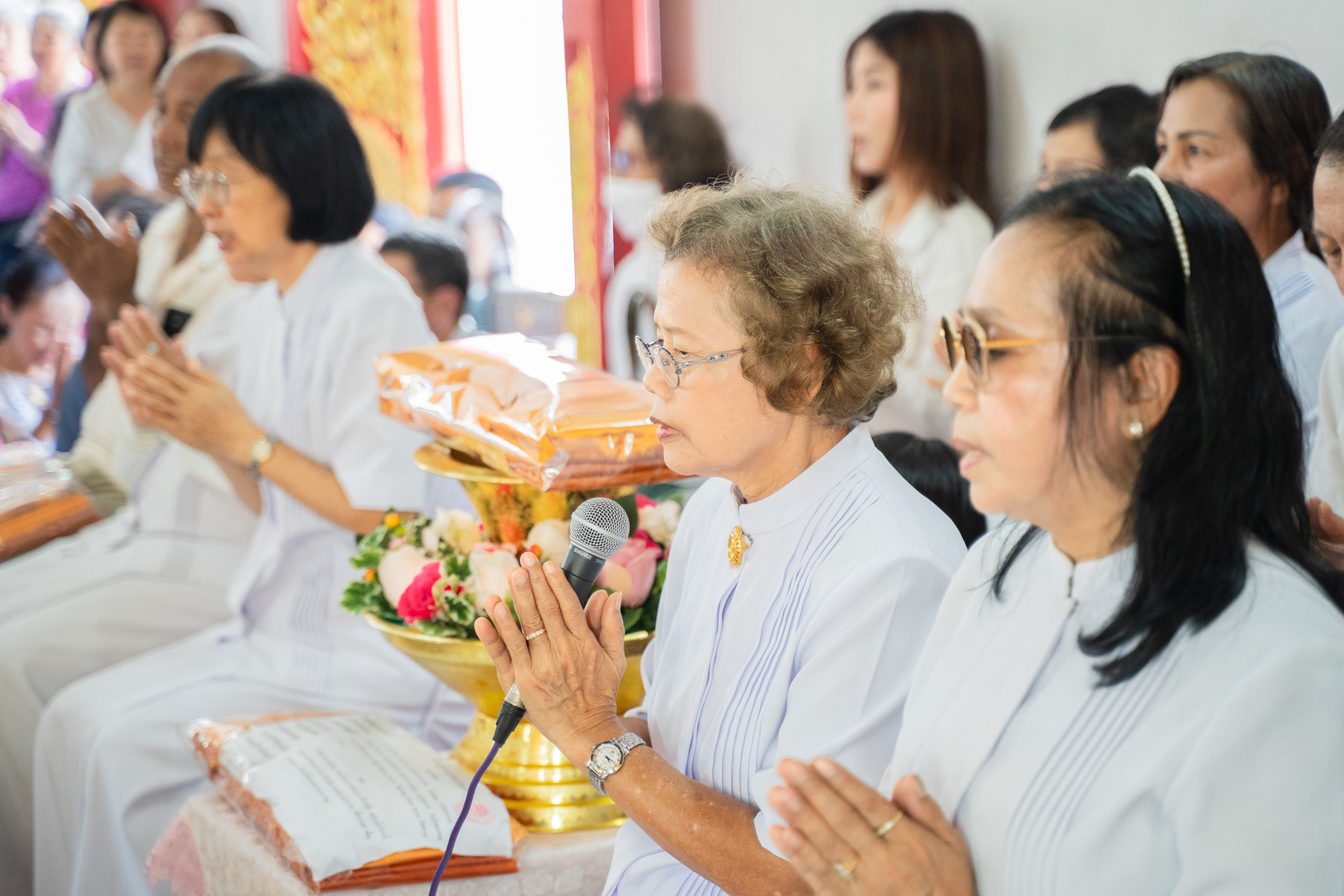 ภาพกล่าวคำถวายกฐินวัดขจรรังสรรค์