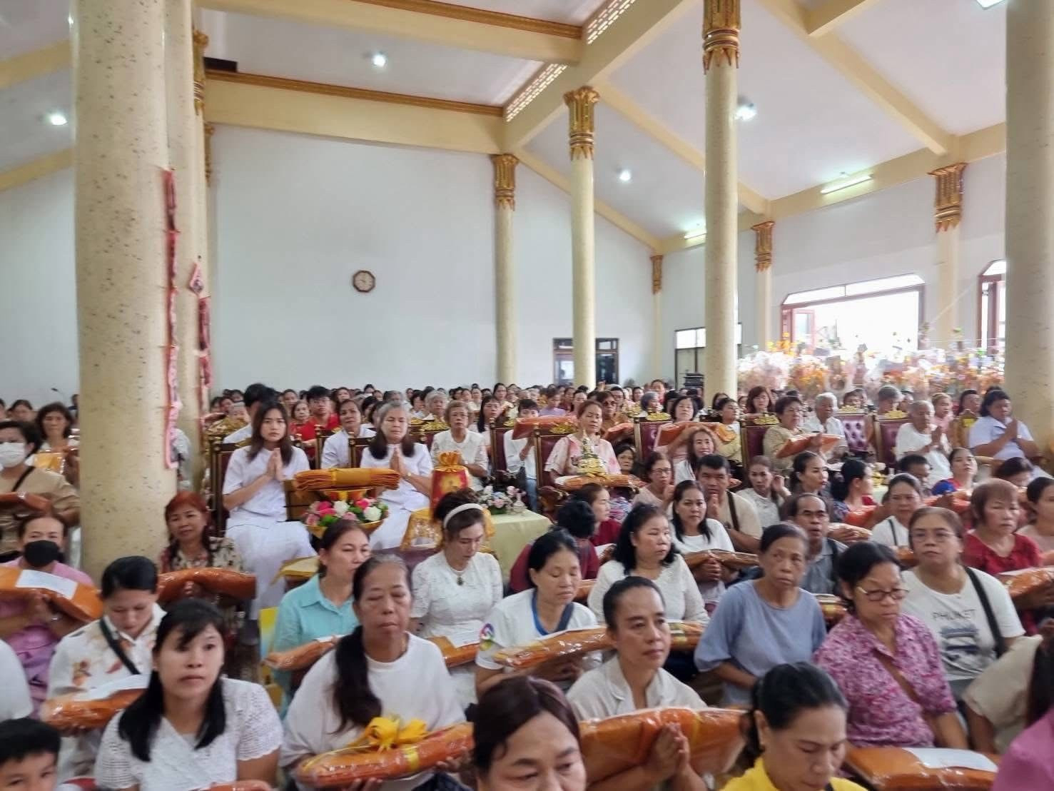 ภาพร่วมพิธีกรรมวัดลัฎฐิวนาราม