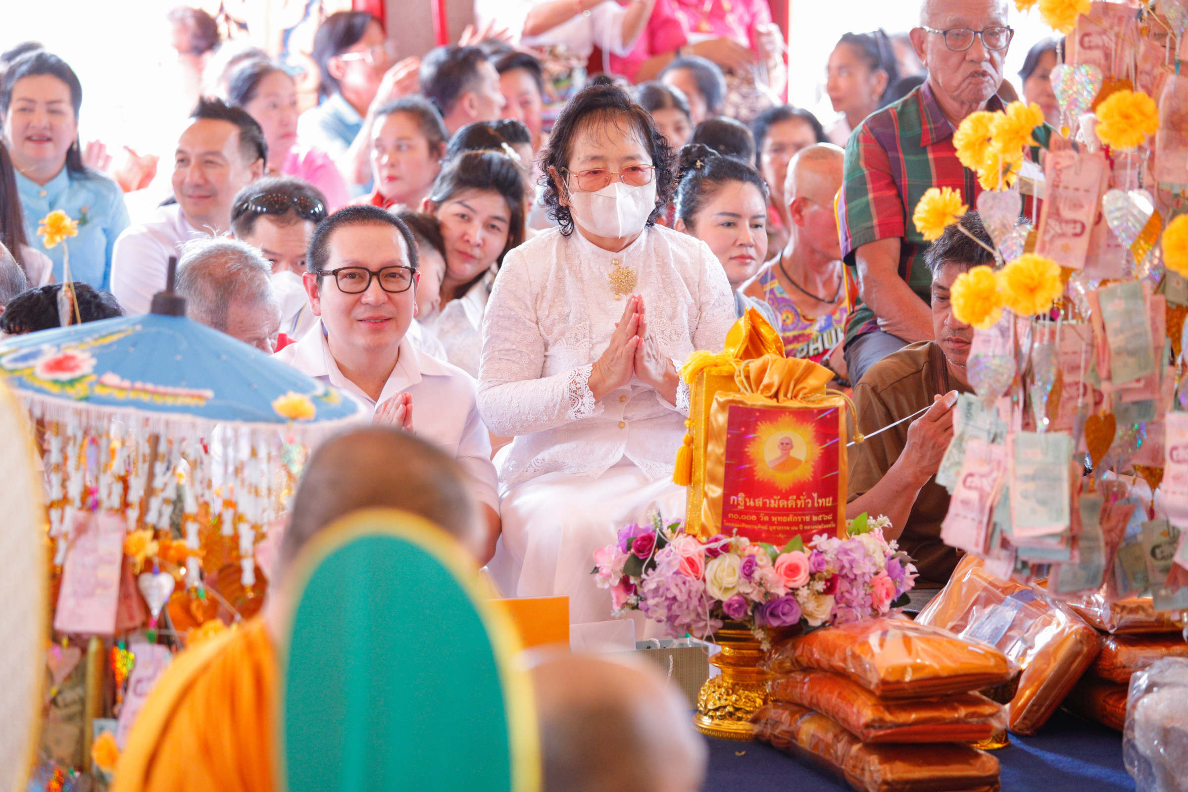 ภาพร่วมพิธีกรรมวัดไชยธาราราม