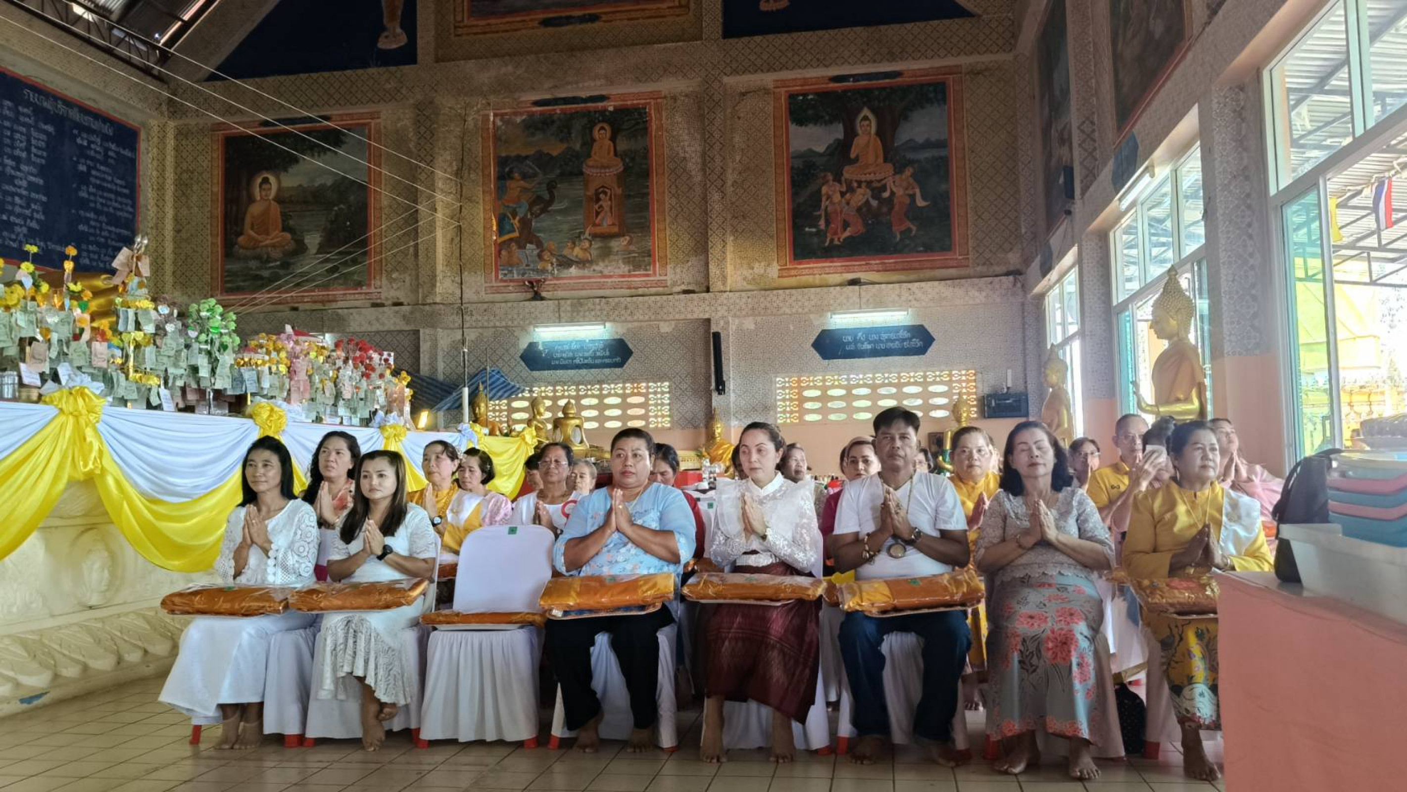 ภาพร่วมพิธีกรรมวัดวารีบรรพต