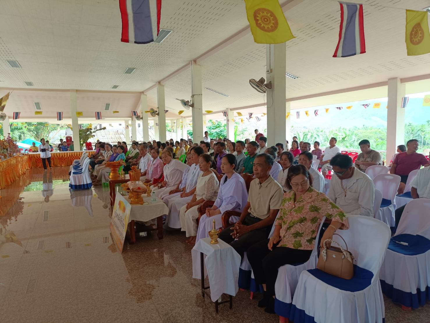 ภาพร่วมพิธีกรรมวัดประทุมสาคร