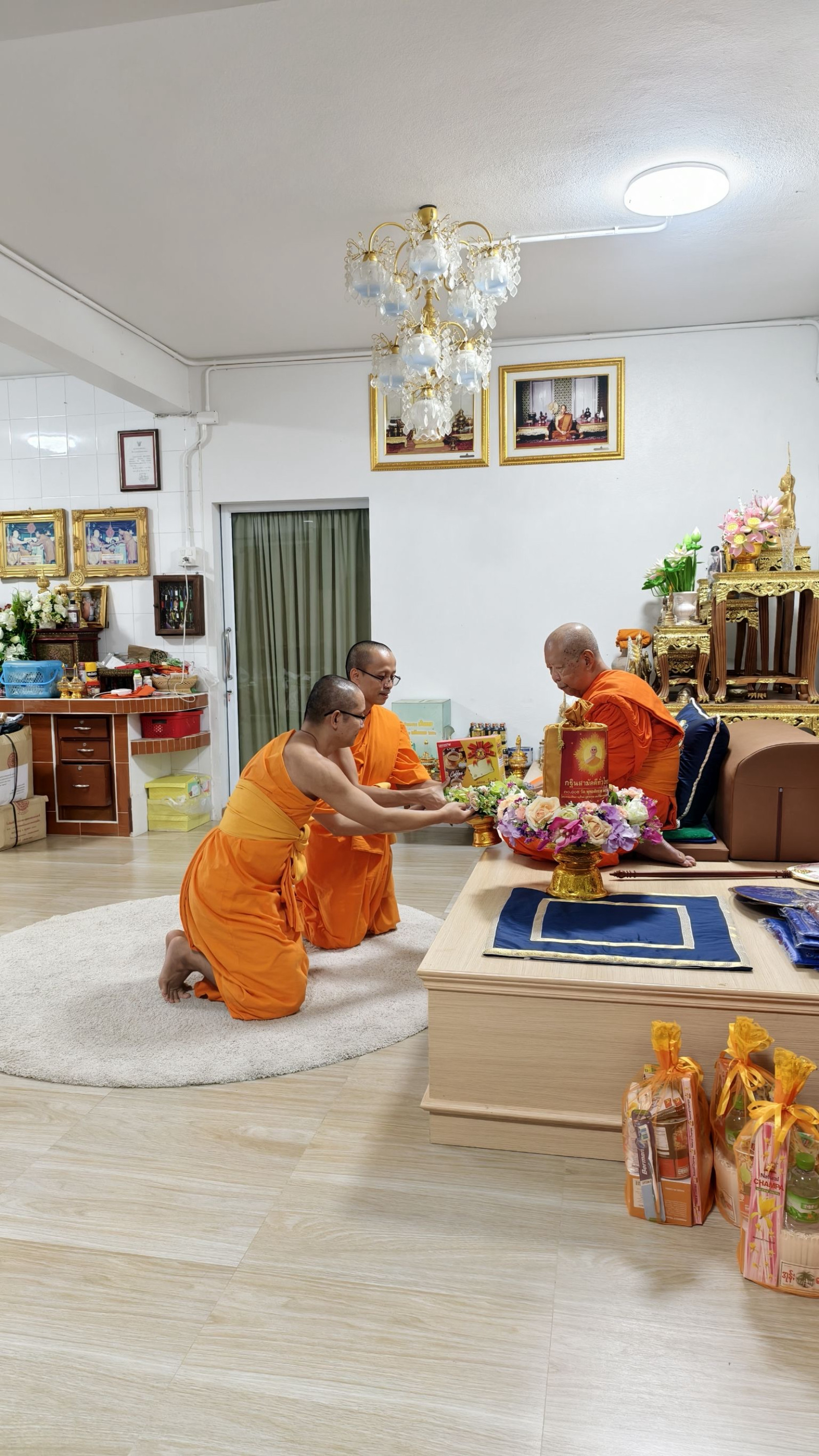 ภาพกล่าวคำถวายกฐินวัดสุวรรณคีรีวิหาร