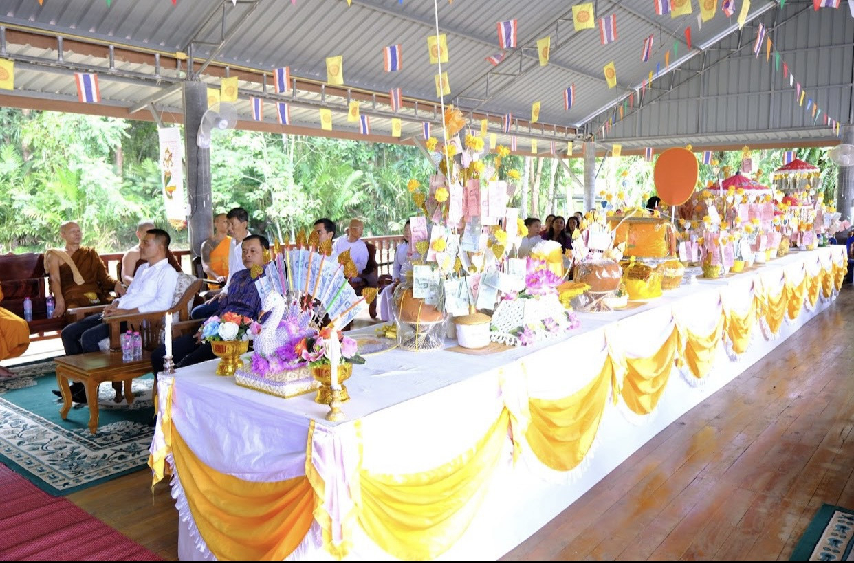 ภาพร่วมพิธีกรรมที่พักสงฆ์ควนฮายพัฒนา