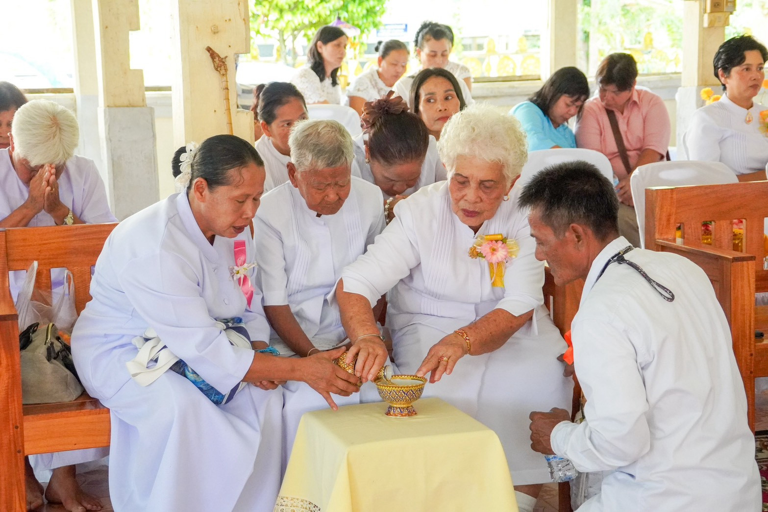 ภาพร่วมพิธีกรรมวัดปราการ
