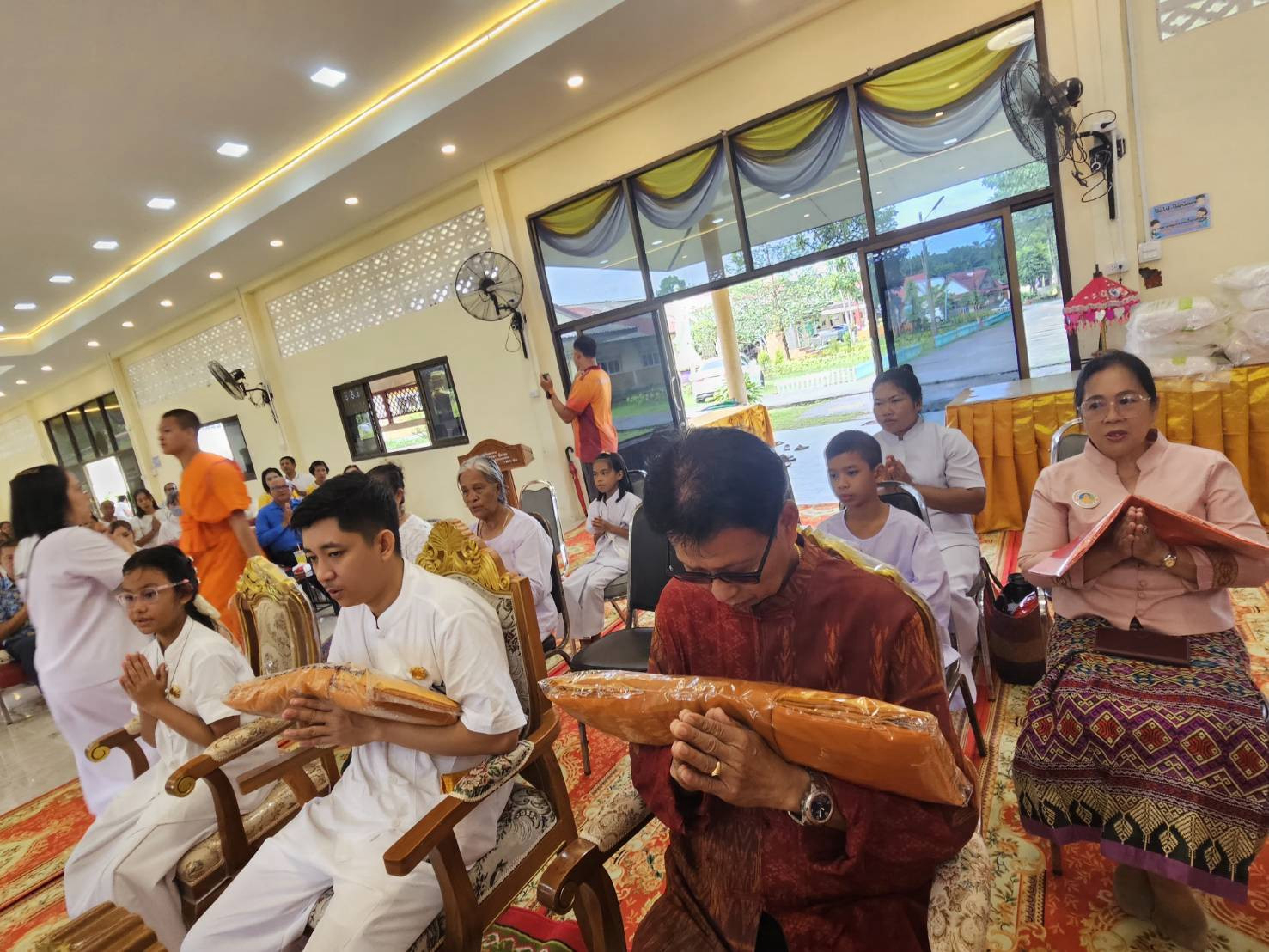 ภาพร่วมพิธีกรรมสำนักสงฆ์นิคามธรรมาวาส