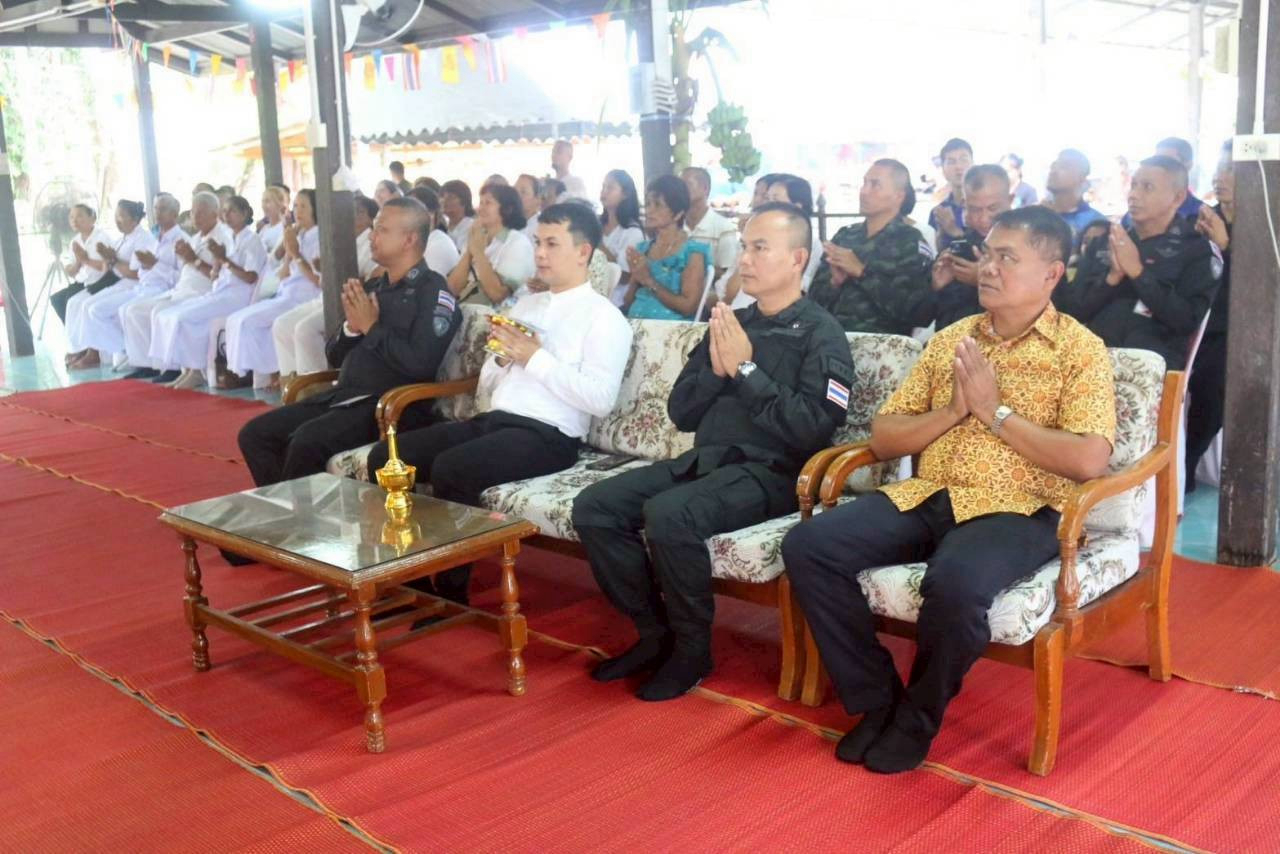 ภาพกล่าวคำถวายกฐินวัดเจาะไอร้อง