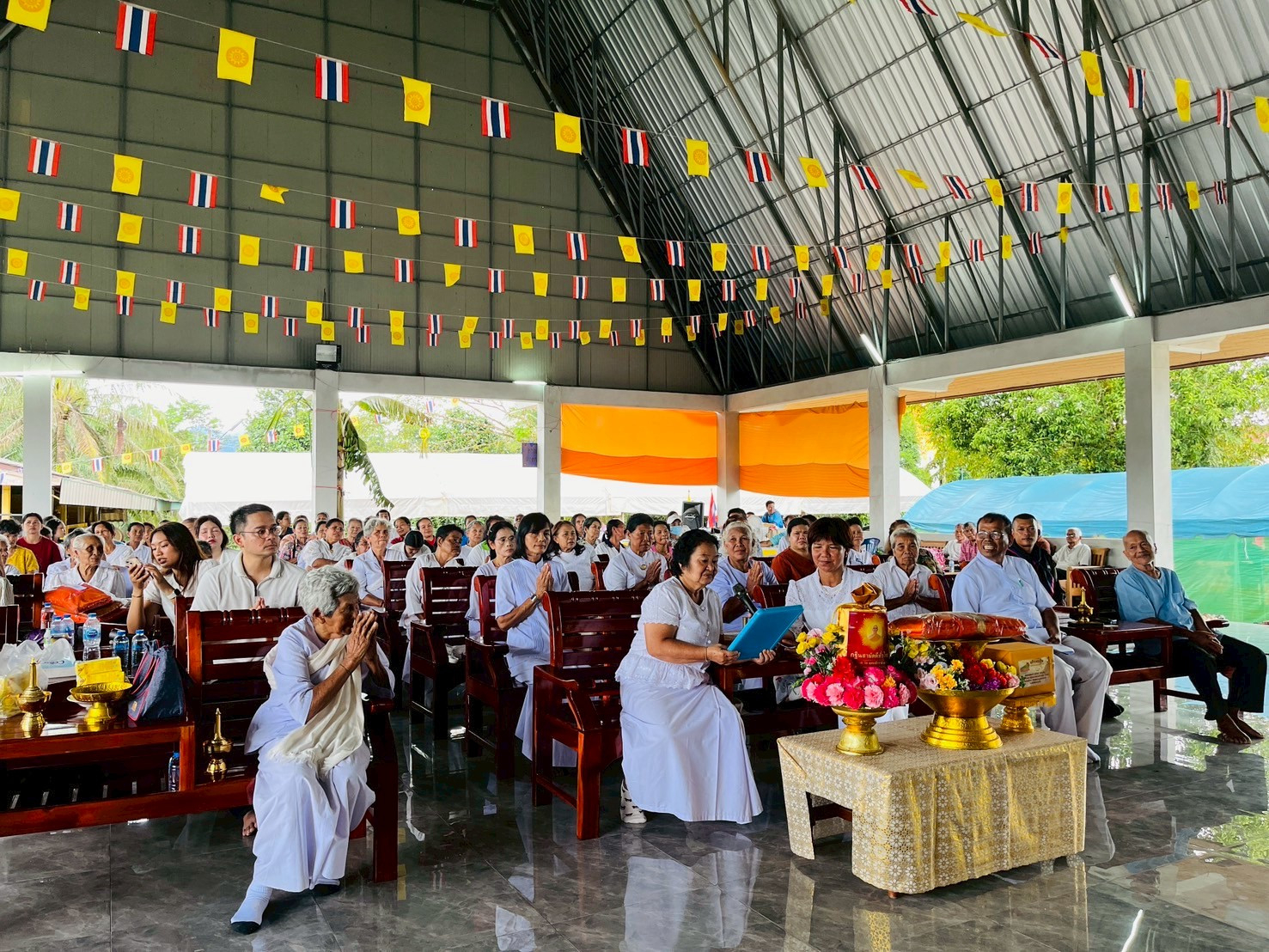 ภาพกล่าวคำถวายกฐินวัดชลภูผาวนาราม
