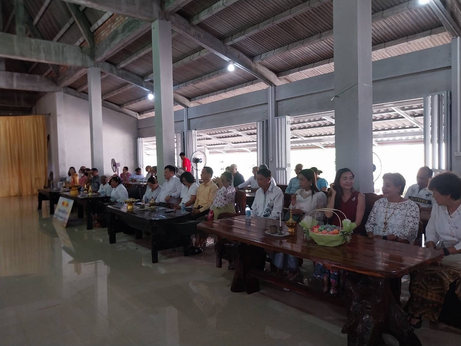 ภาพร่วมพิธีกรรมวัดโพเด็ด