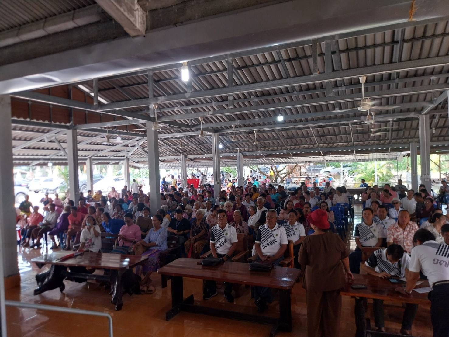 ภาพร่วมพิธีกรรมวัดโพเด็ด