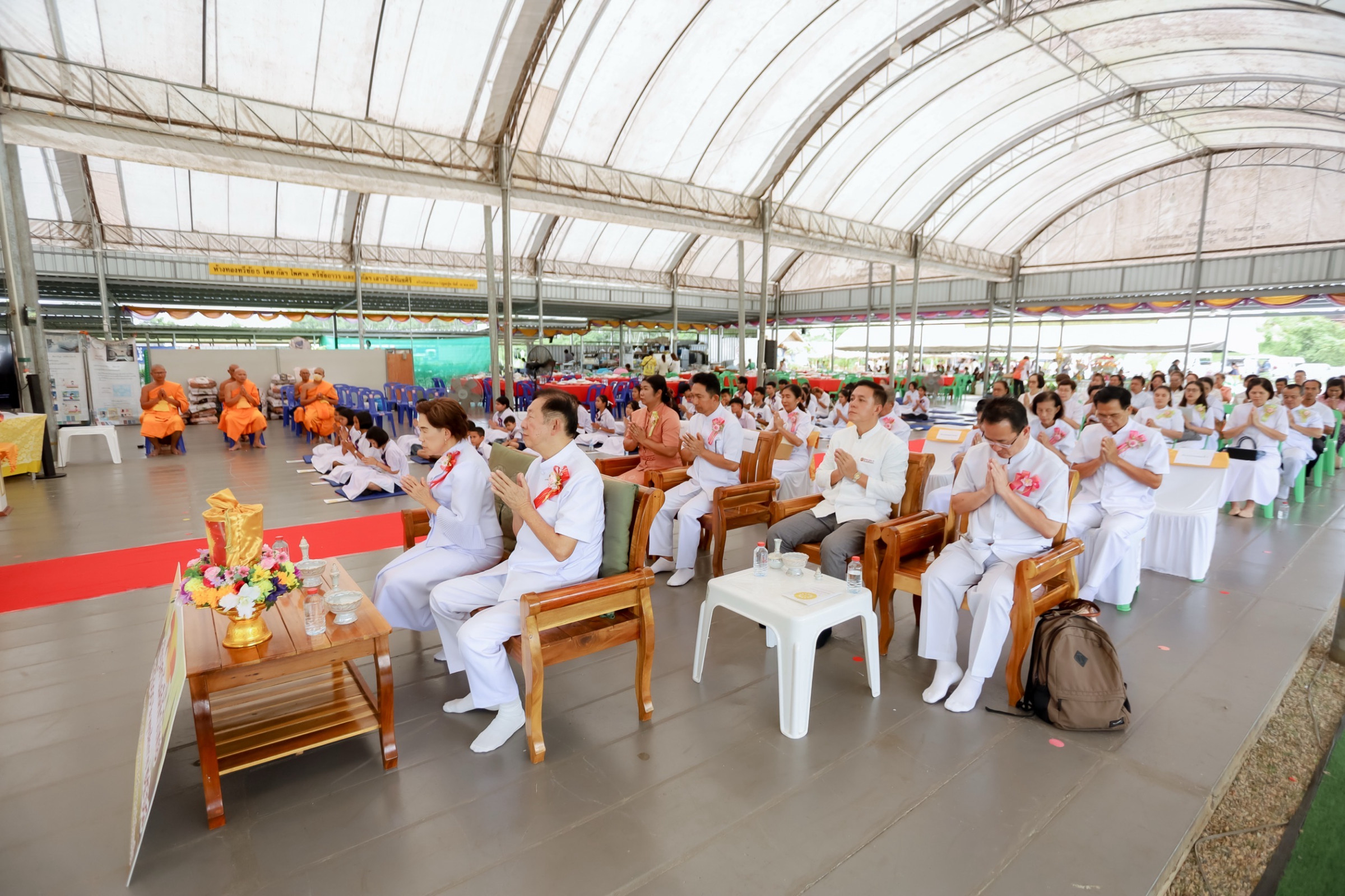 ภาพร่วมพิธีกรรมศูนย์ปฏิบัติธรรมและอบรมเยาวชนจังหวัดยะลา