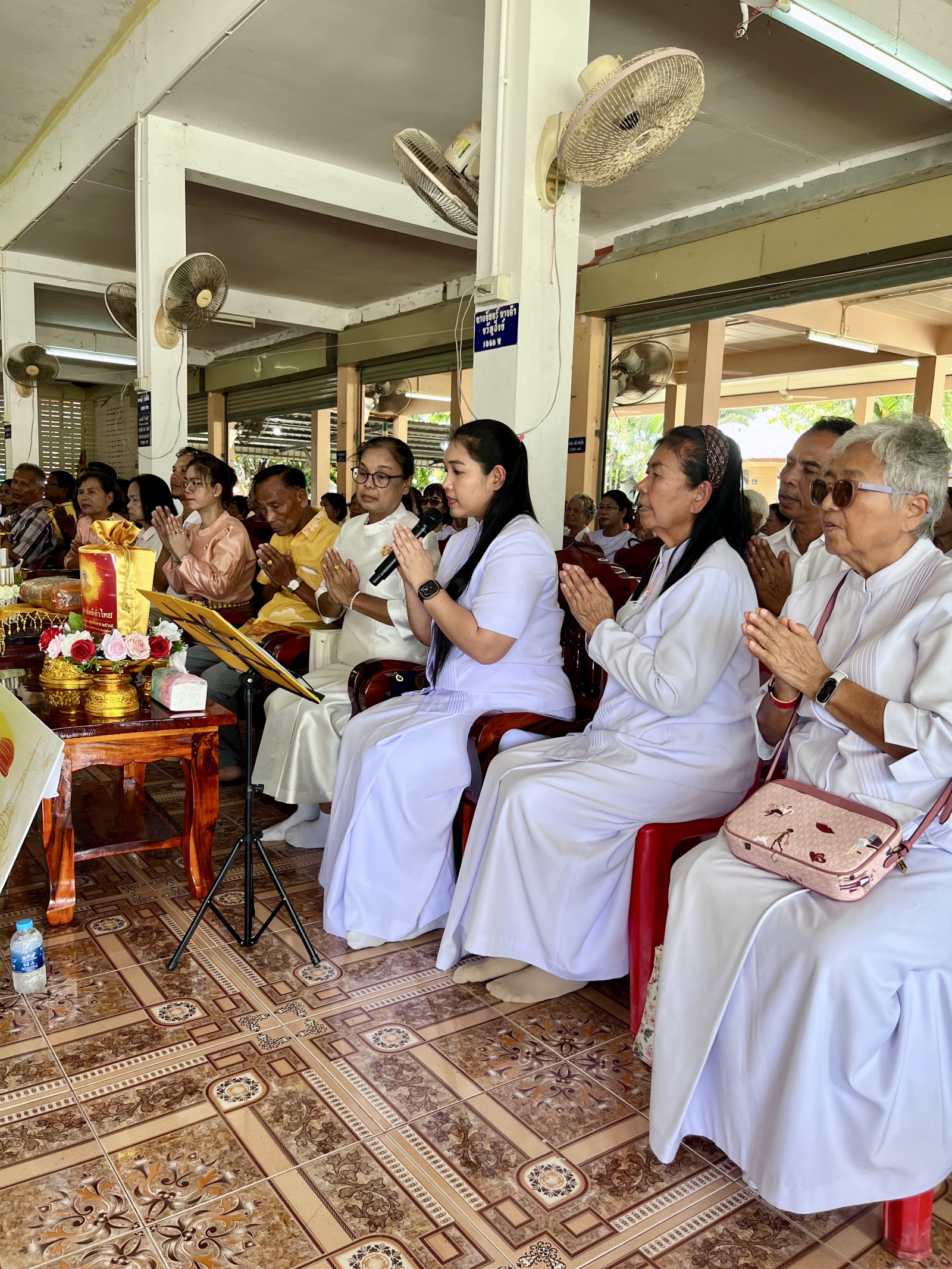 ภาพกล่าวคำถวายกฐินวัดศาลาธรรม์