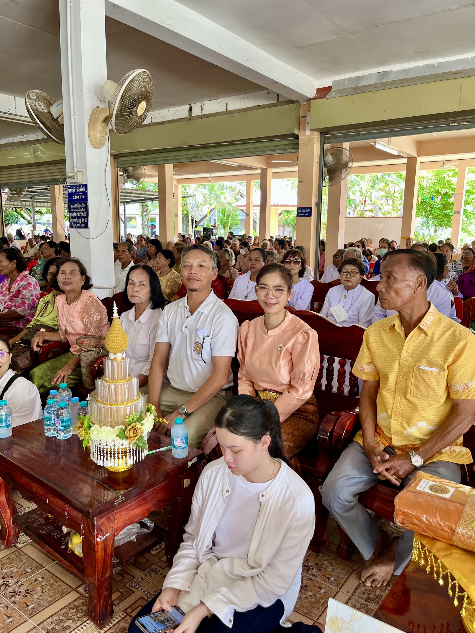 ภาพร่วมพิธีกรรมวัดศาลาธรรม์