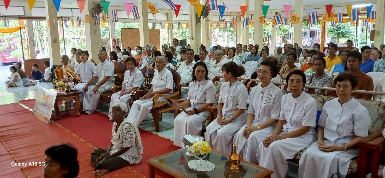 ภาพร่วมพิธีกรรมวัดควนเนียง