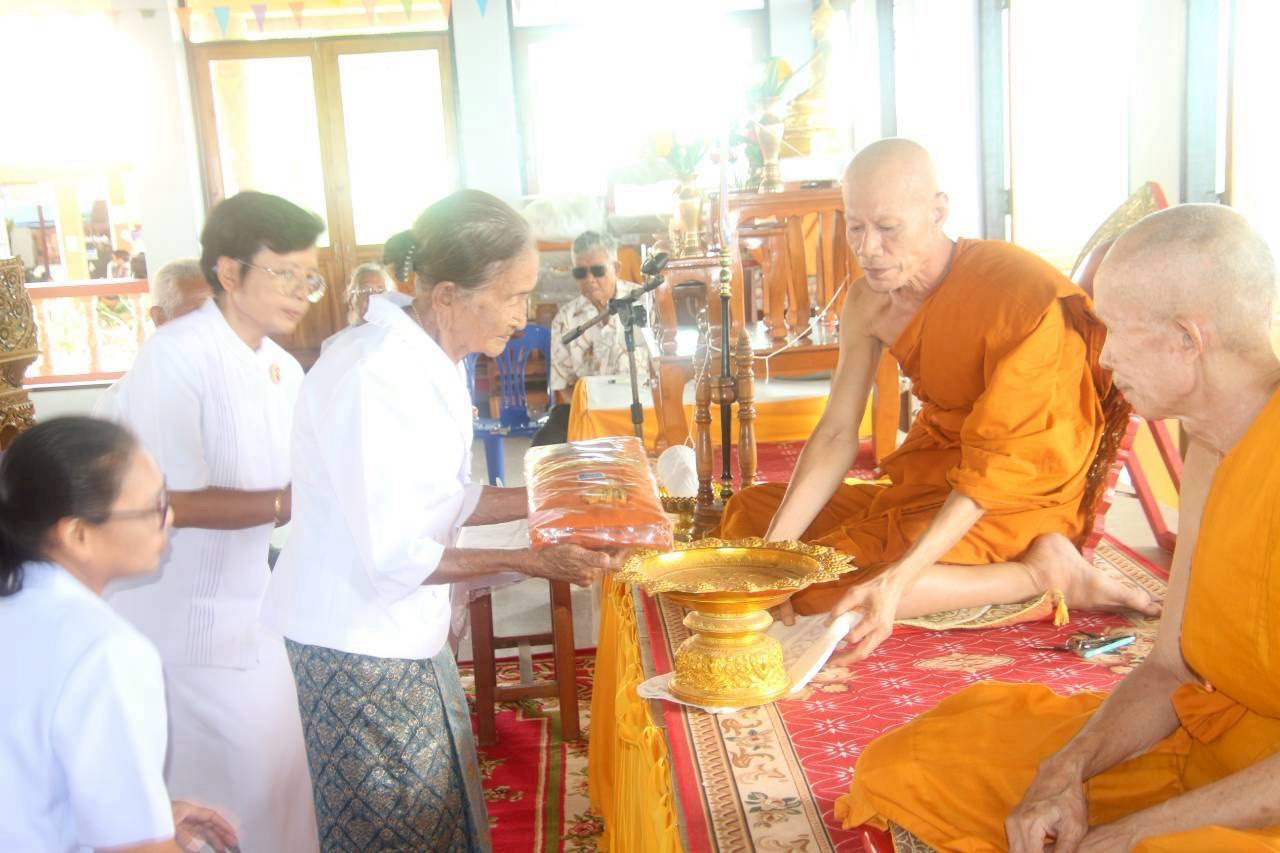 ภาพร่วมพิธีกรรมวัดอู่ตะเภา