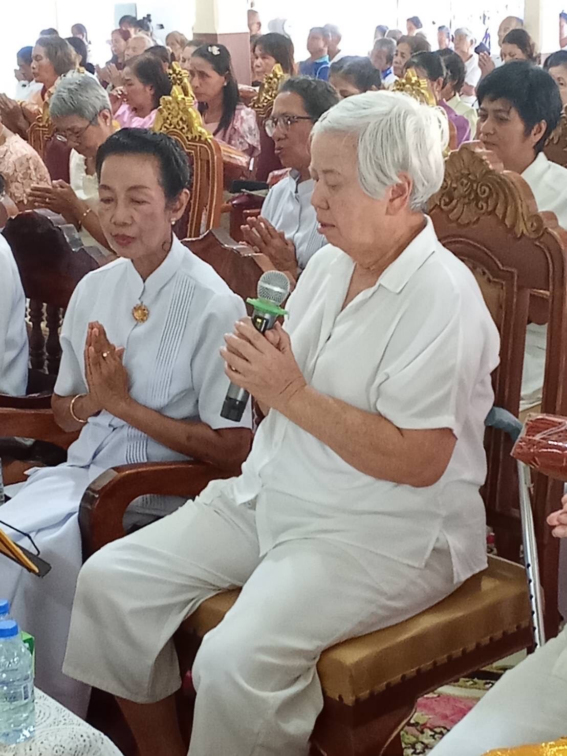 ภาพร่วมพิธีกรรมวัดทุ่งฆ้อโฆสิตาราม