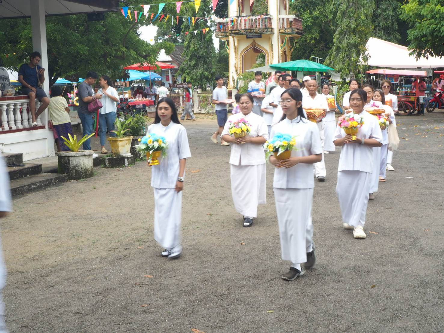 ภาพร่วมพิธีกรรมวัดท่าชะมวง