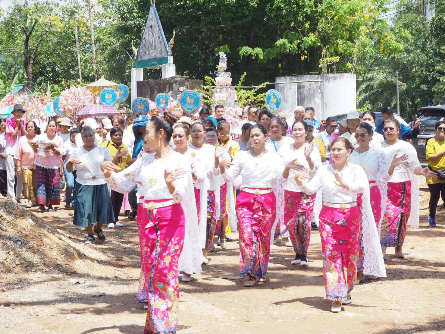 ภาพร่วมพิธีกรรมวัดปาล์มพัฒนาราม (ปาล์ม1เก่า)