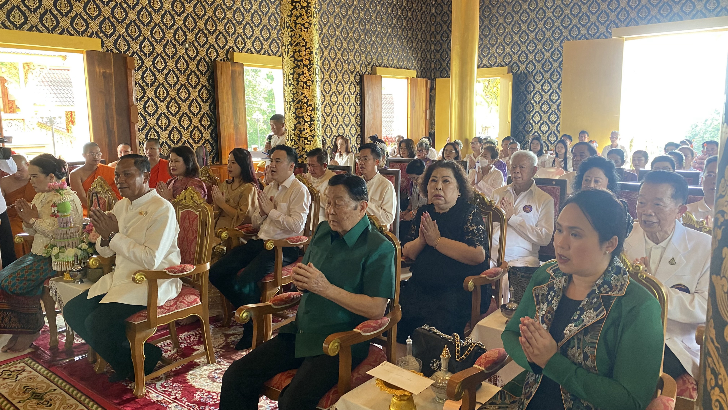 ภาพร่วมพิธีกรรมวัดศาลาเชิงดอย