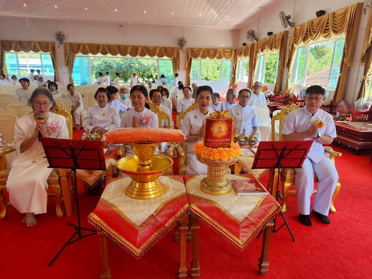 ภาพกล่าวคำถวายกฐินวัดดงมะดะ