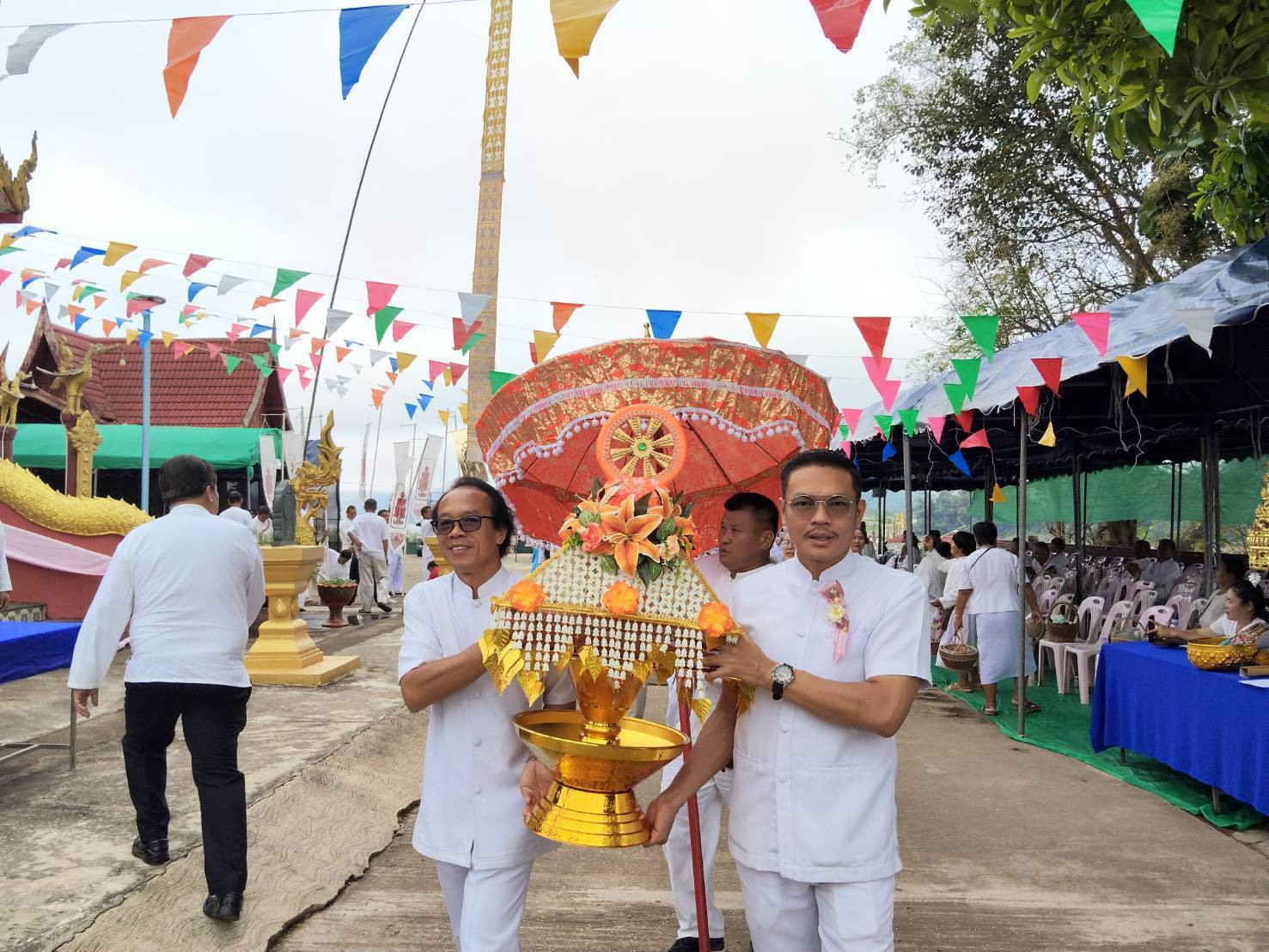 ภาพร่วมพิธีกรรมวัดแจมป๋อง