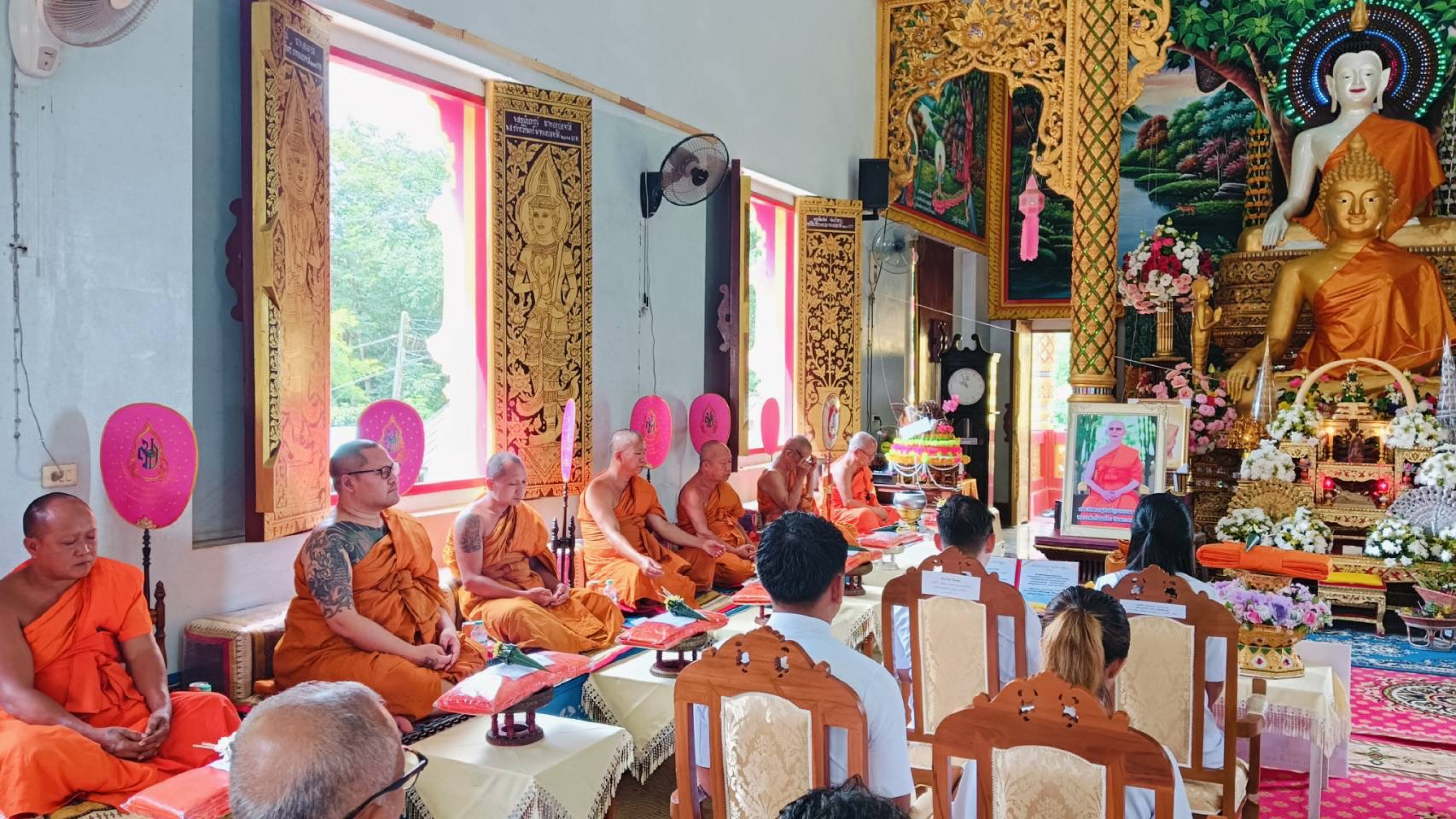 ภาพร่วมพิธีกรรมวัดหนองปึ๋ง