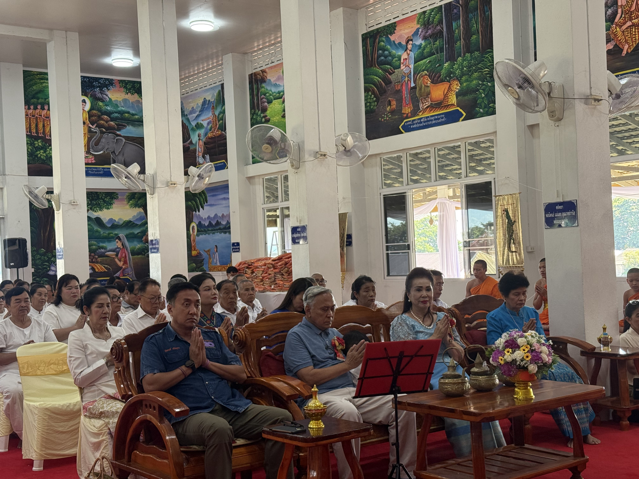 ภาพร่วมพิธีกรรมวัดพญาสี่ตวงคำ