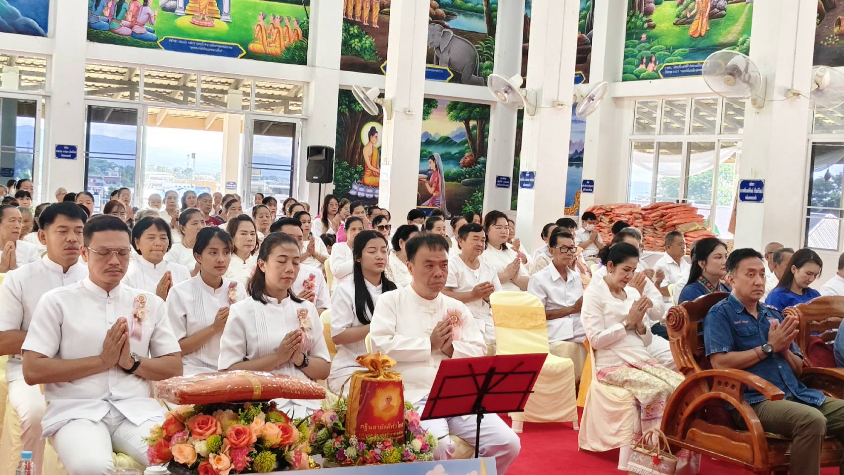 ภาพร่วมพิธีกรรมวัดพญาสี่ตวงคำ