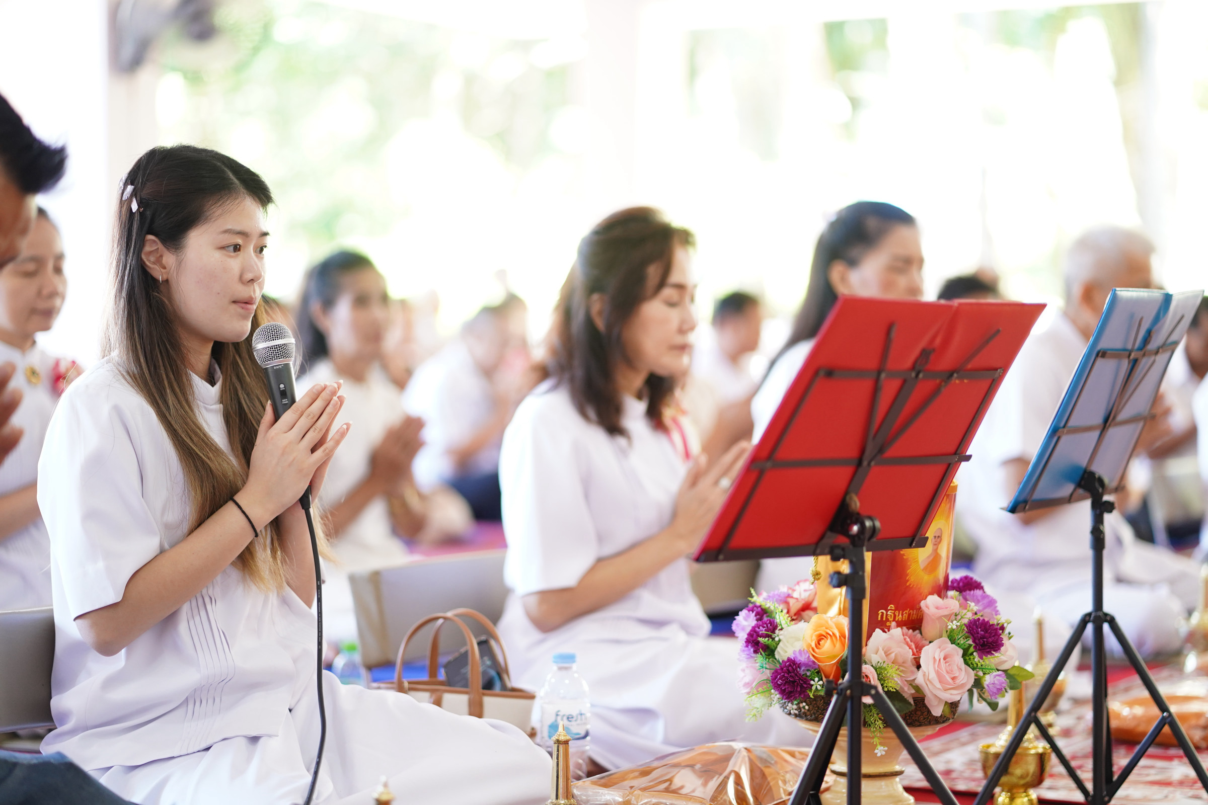 ภาพกล่าวคำถวายกฐินวัดป่าเขื่อนแก้ว