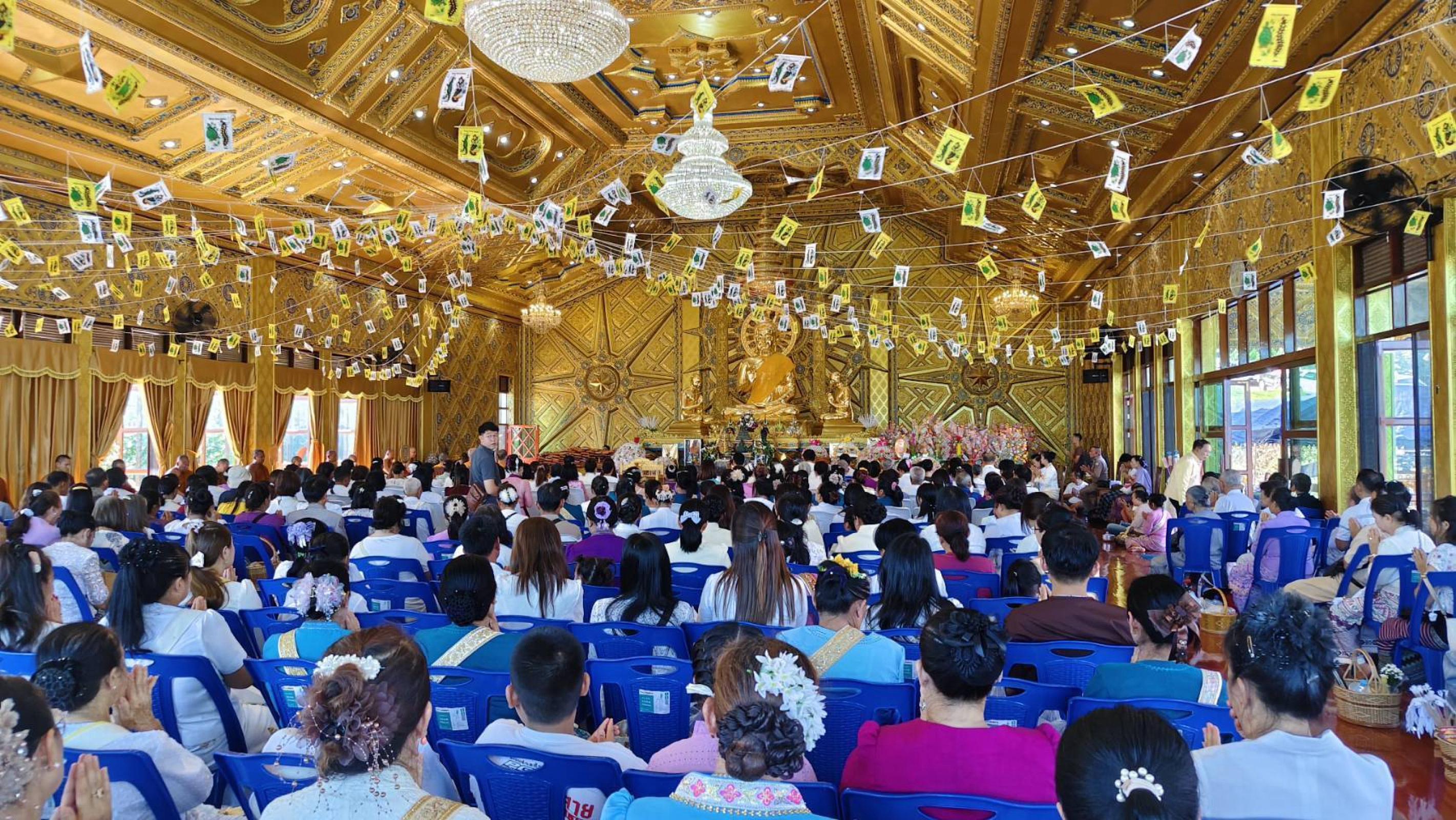 ภาพร่วมพิธีกรรมสำนักสงฆ์ดอยช้างงู