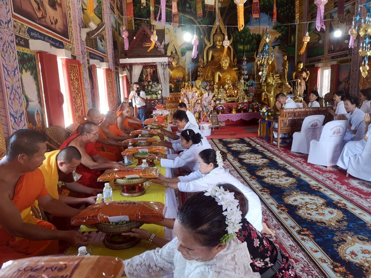 ภาพร่วมพิธีกรรมวัดพญาเม็งราย