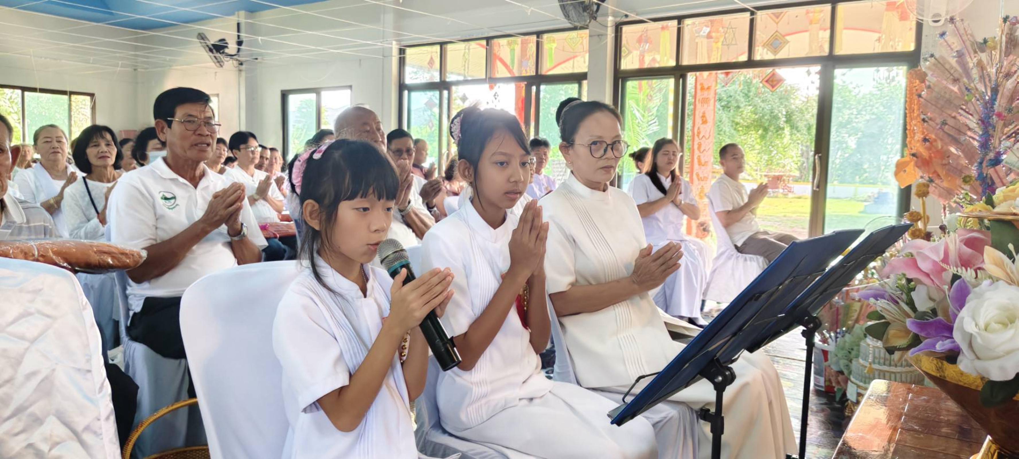 ภาพกล่าวคำถวายกฐินวัดร่องบัวทอง