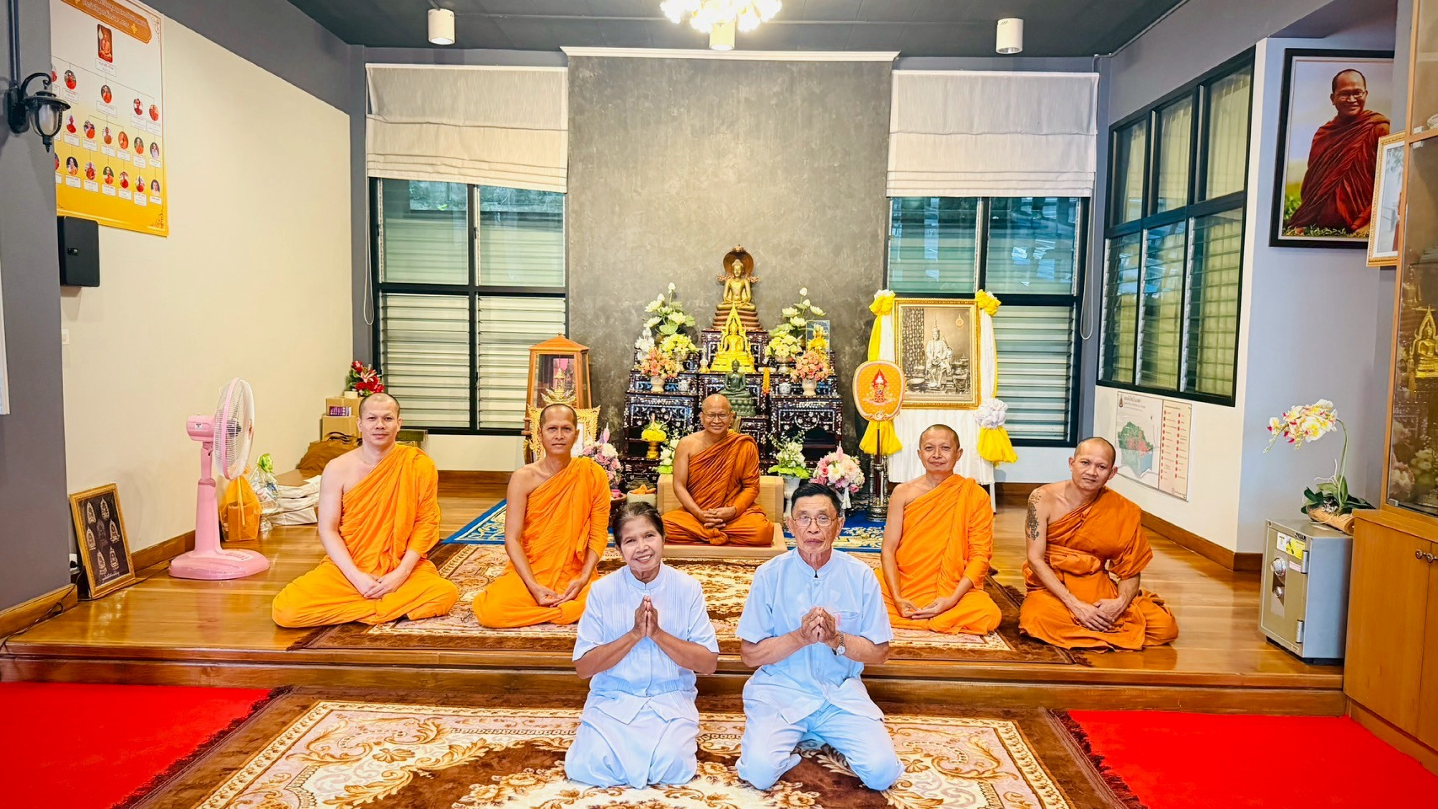 ภาพร่วมพิธีกรรมวัดบ้านเหล่า