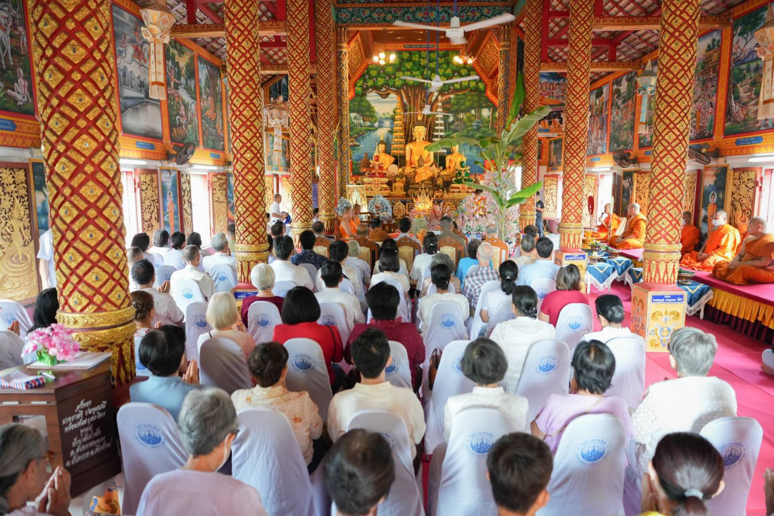 ภาพร่วมพิธีกรรมวัดข้าวแท่นน้อย