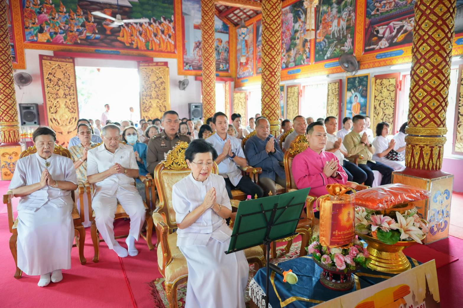 ภาพร่วมพิธีกรรมวัดข้าวแท่นน้อย