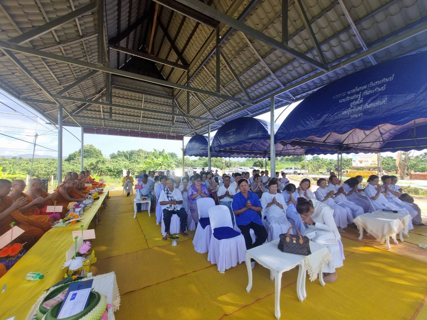 ภาพร่วมพิธีกรรมที่พักสงฆ์วัดเวียงป่ายาง