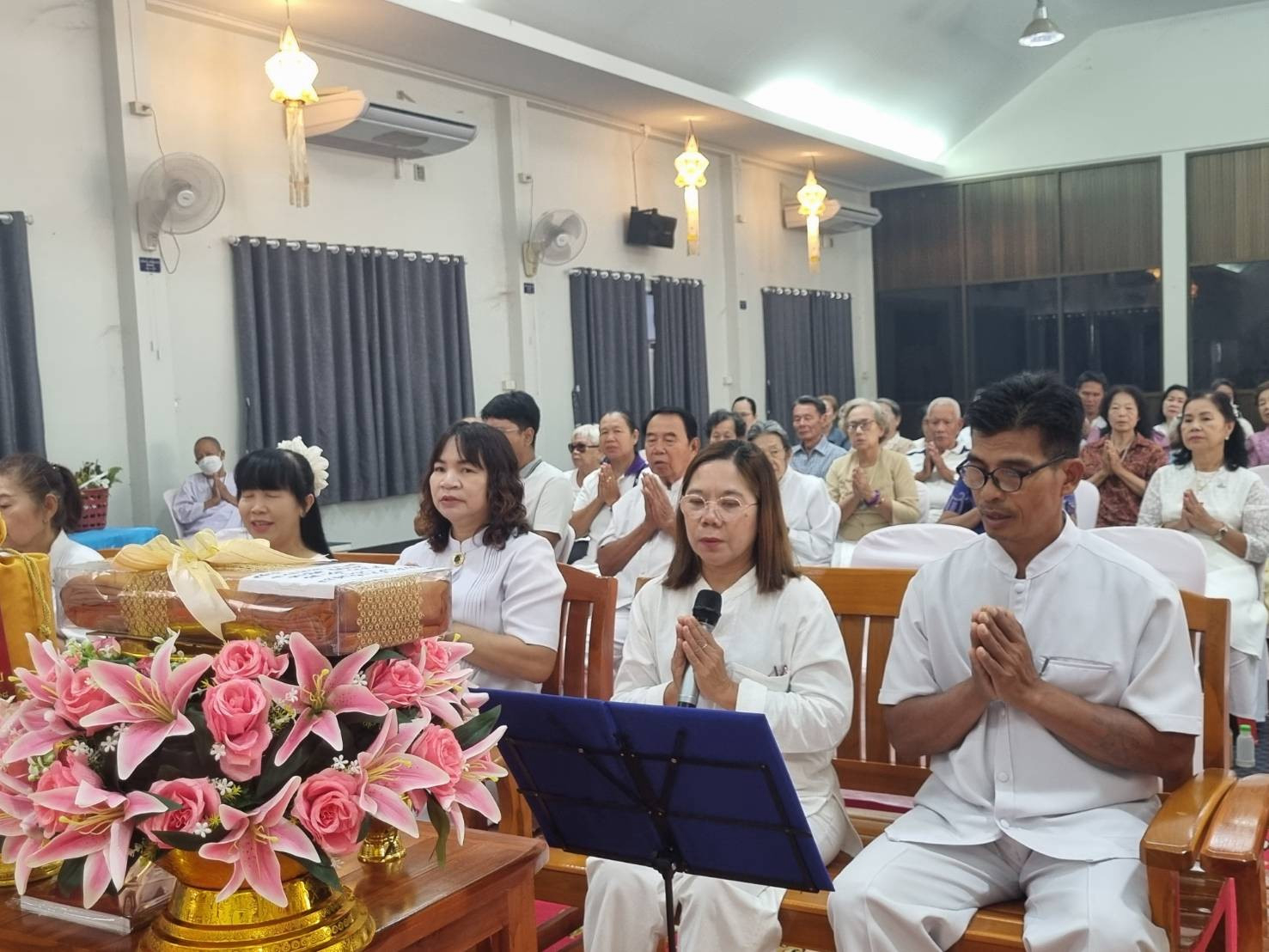 ภาพกล่าวคำถวายกฐินวัดพระพุทธบาทอุดม