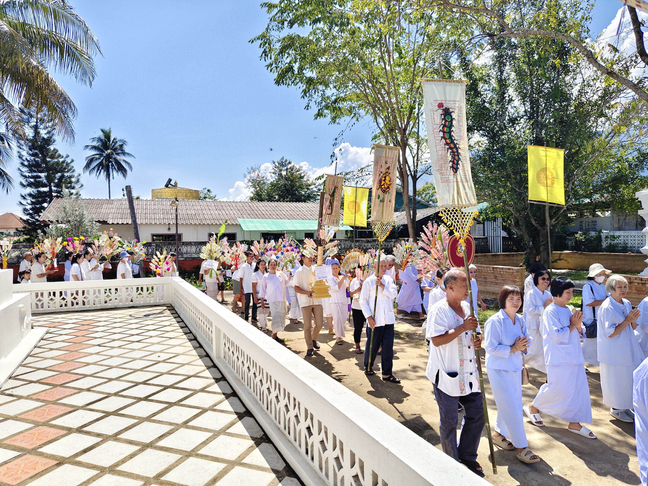 ภาพร่วมพิธีกรรมวัดอัมพาราม