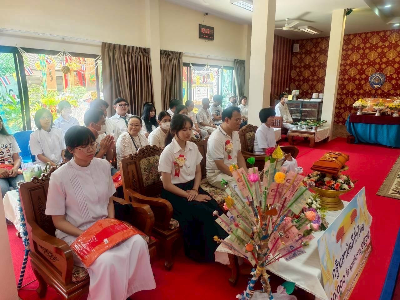 ภาพร่วมพิธีกรรมวัดเมธัง