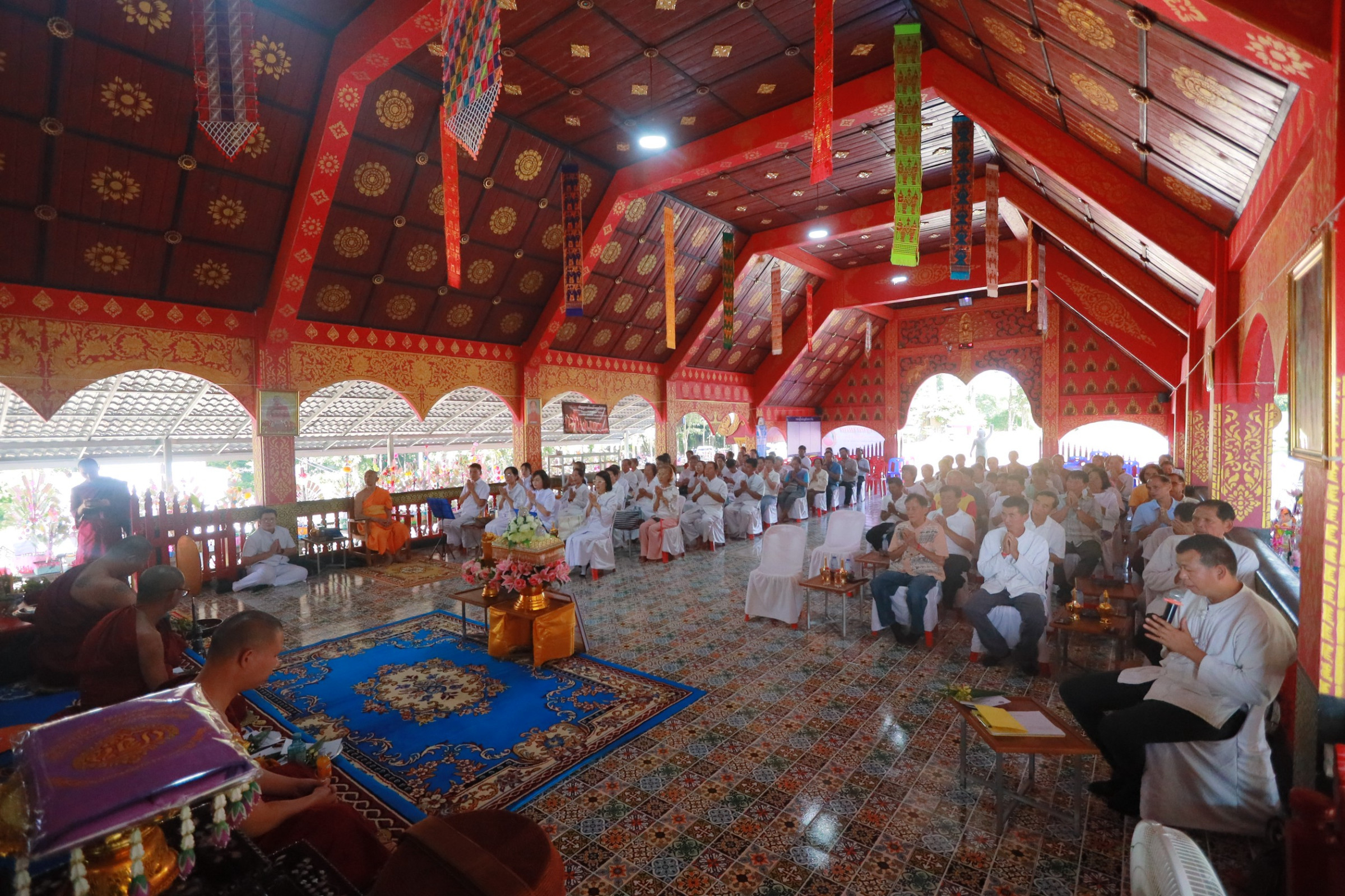 ภาพร่วมพิธีกรรมวัดสวนดอกบัวนาค