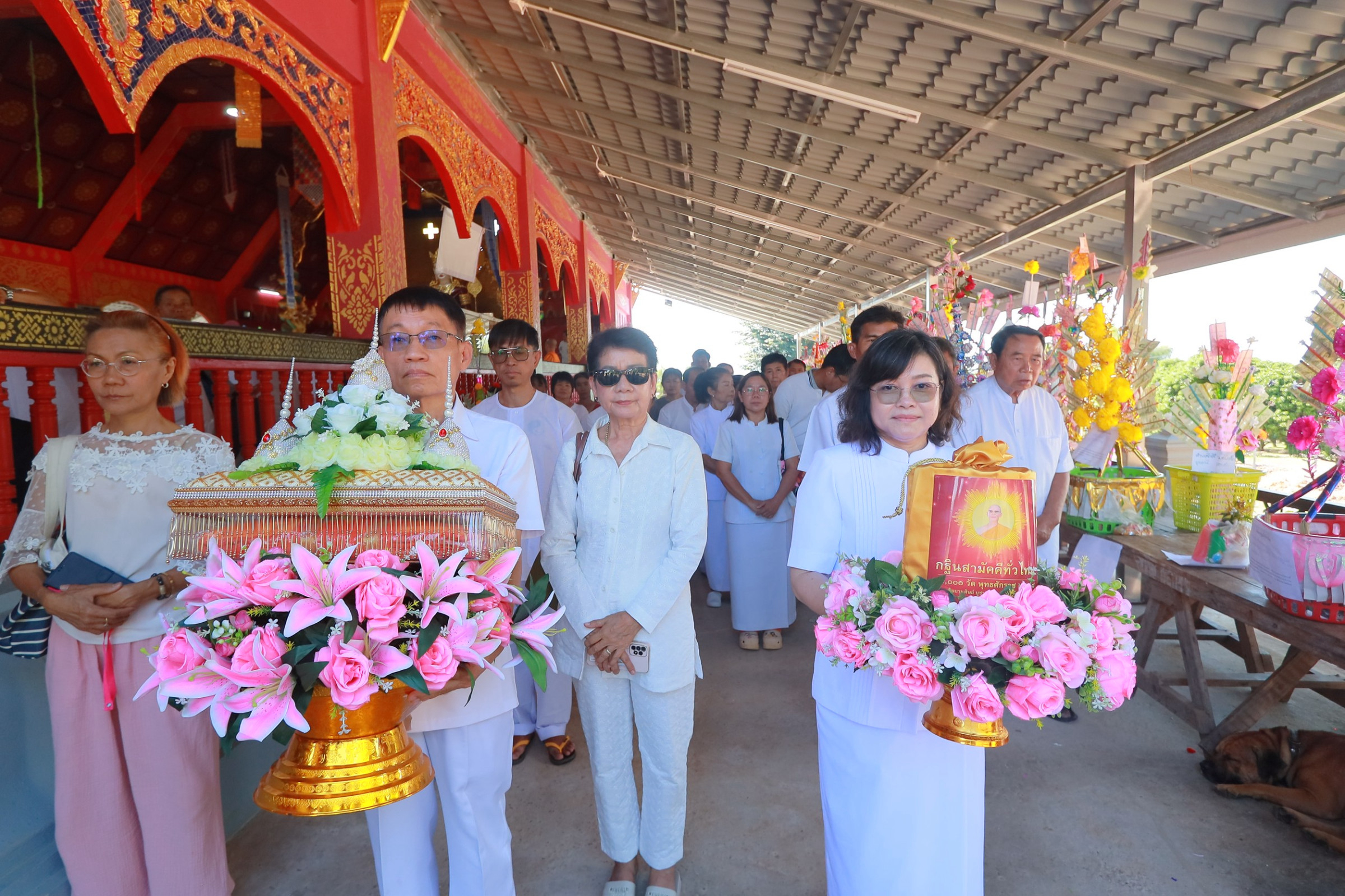 ภาพร่วมพิธีกรรมวัดสวนดอกบัวนาค