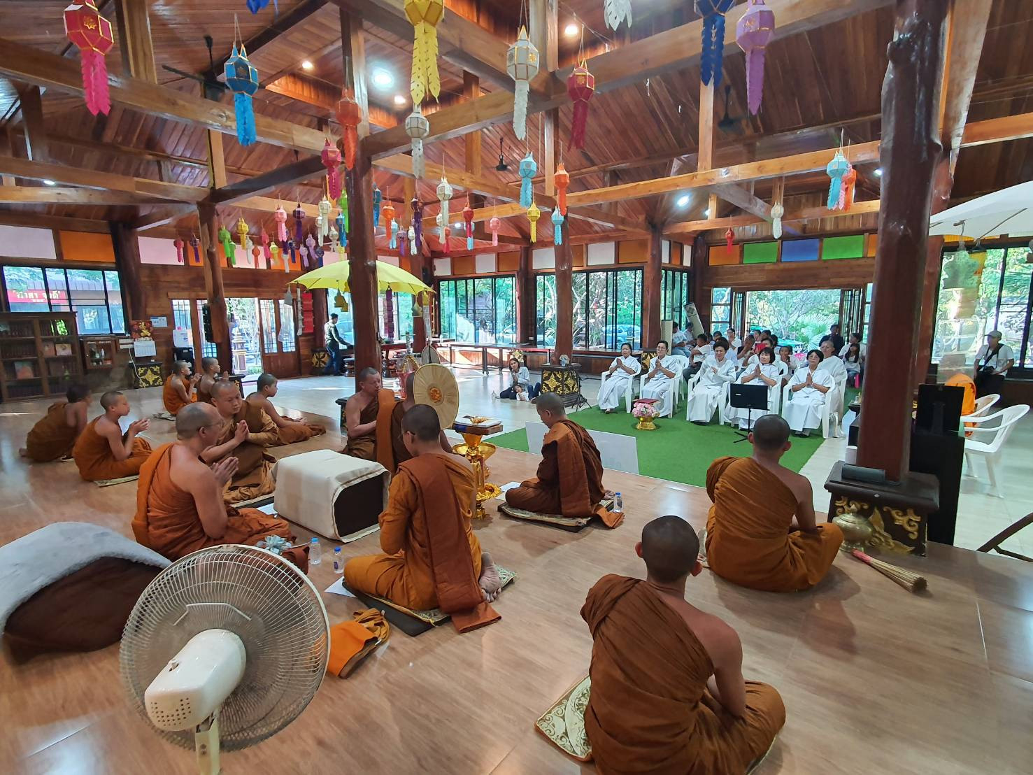 ภาพร่วมพิธีกรรมวัดป่าธรรมธาราภิรมย์