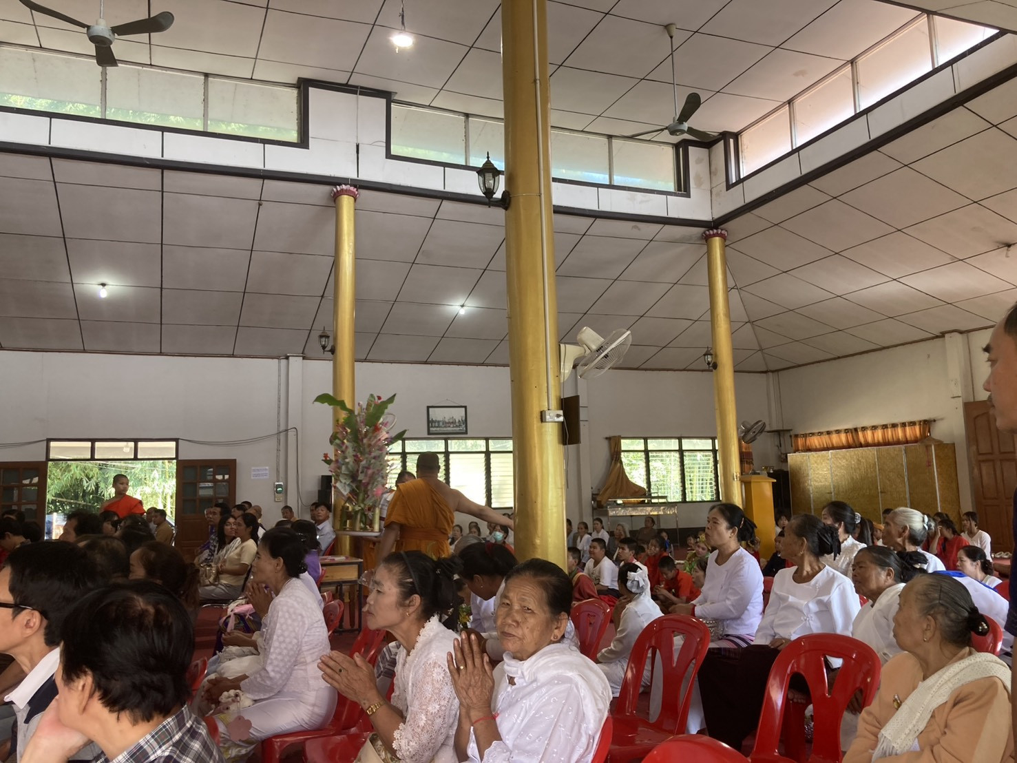 ภาพร่วมพิธีกรรมวัดฟ้าเวียงอินทร์