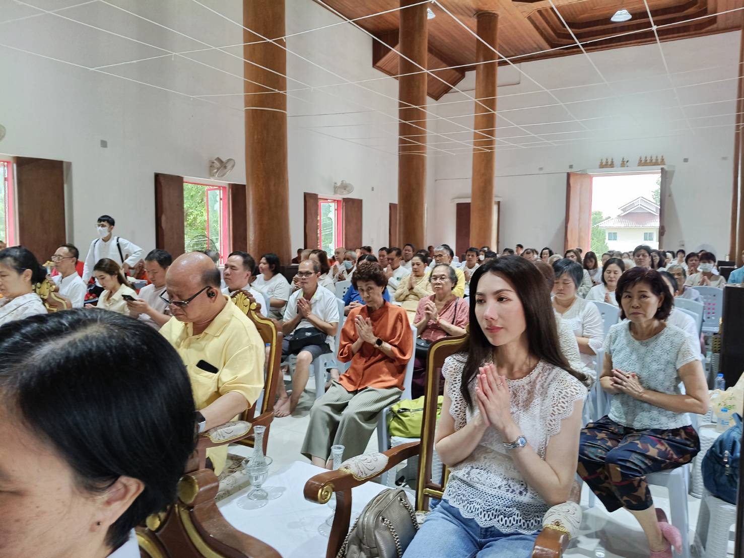 ภาพร่วมพิธีกรรมวัดสุวรรณฉิมพลี