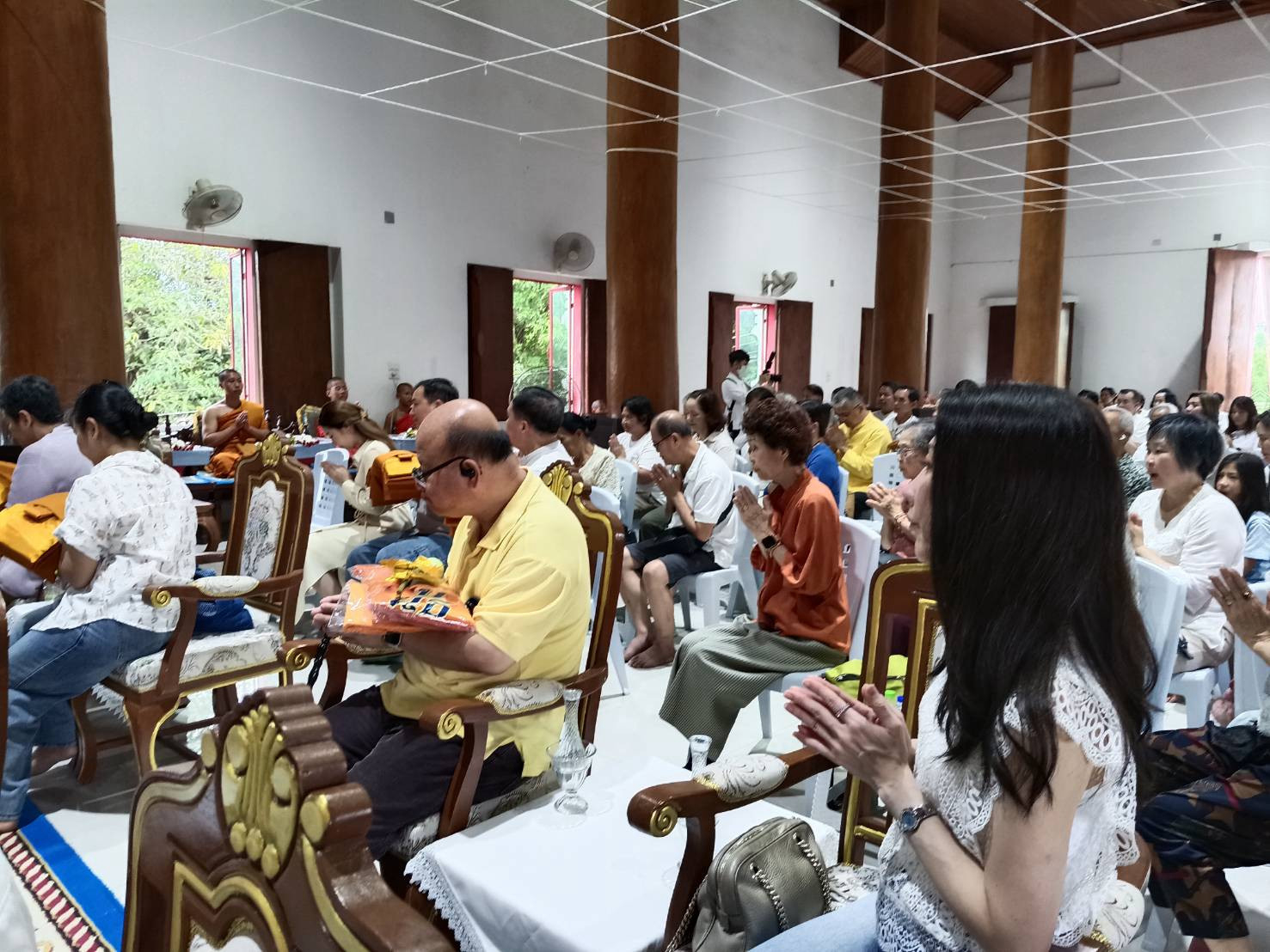 ภาพร่วมพิธีกรรมวัดสุวรรณฉิมพลี