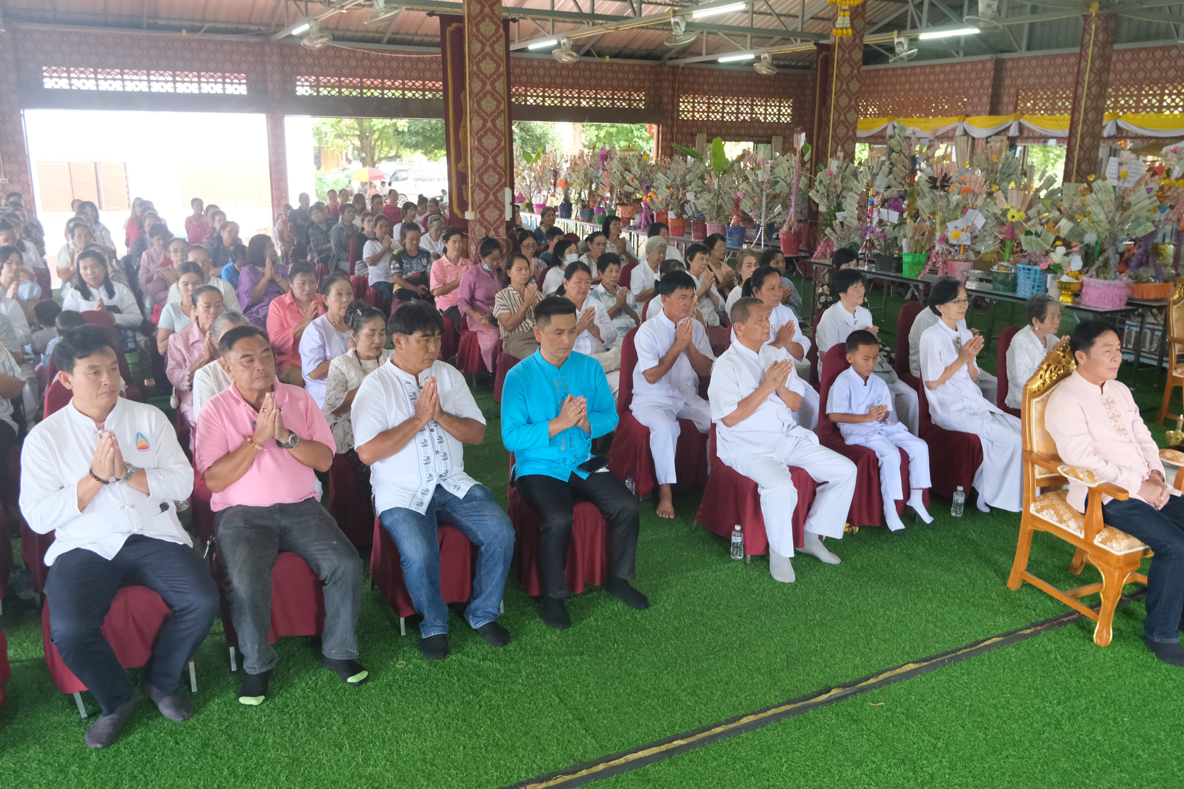 ภาพร่วมพิธีกรรมวัดห้วยไร่