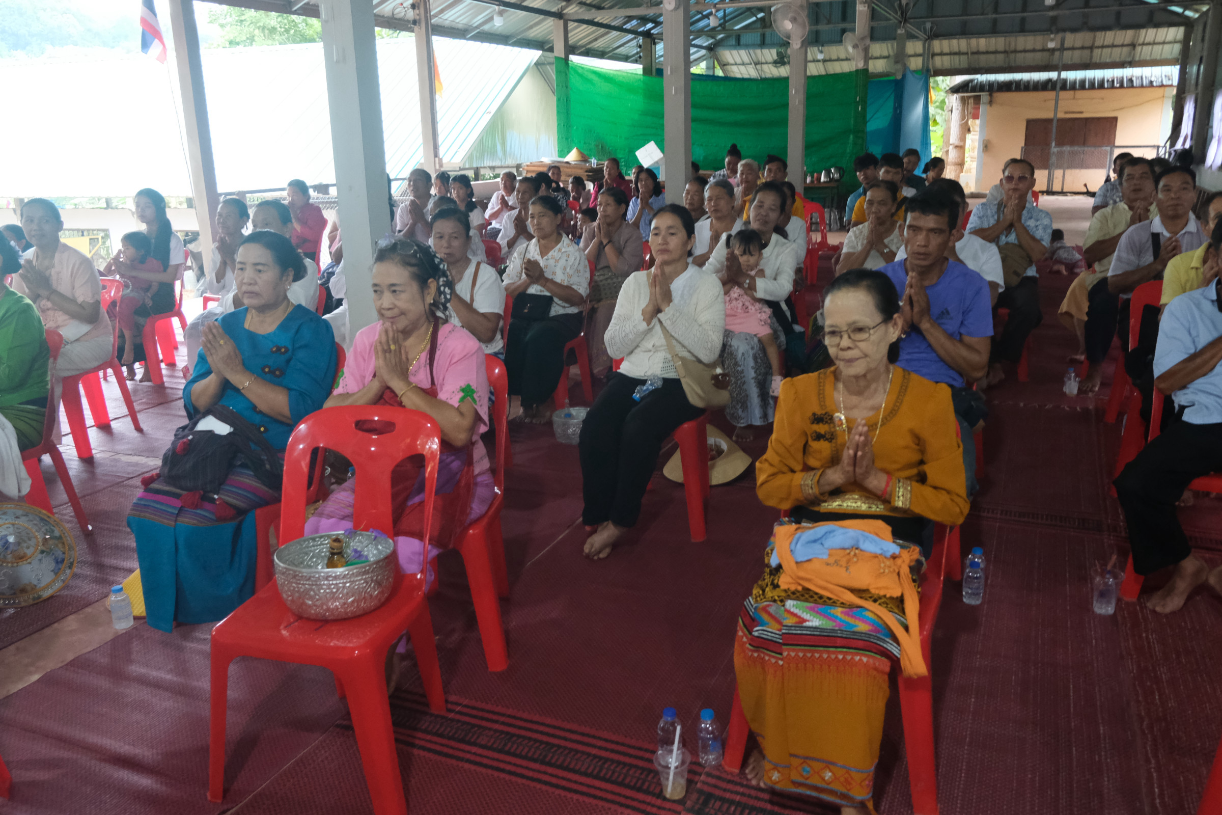 ภาพร่วมพิธีกรรมที่พักสงฆ์ปัญญาคุณาราม (เหล่ายาว)