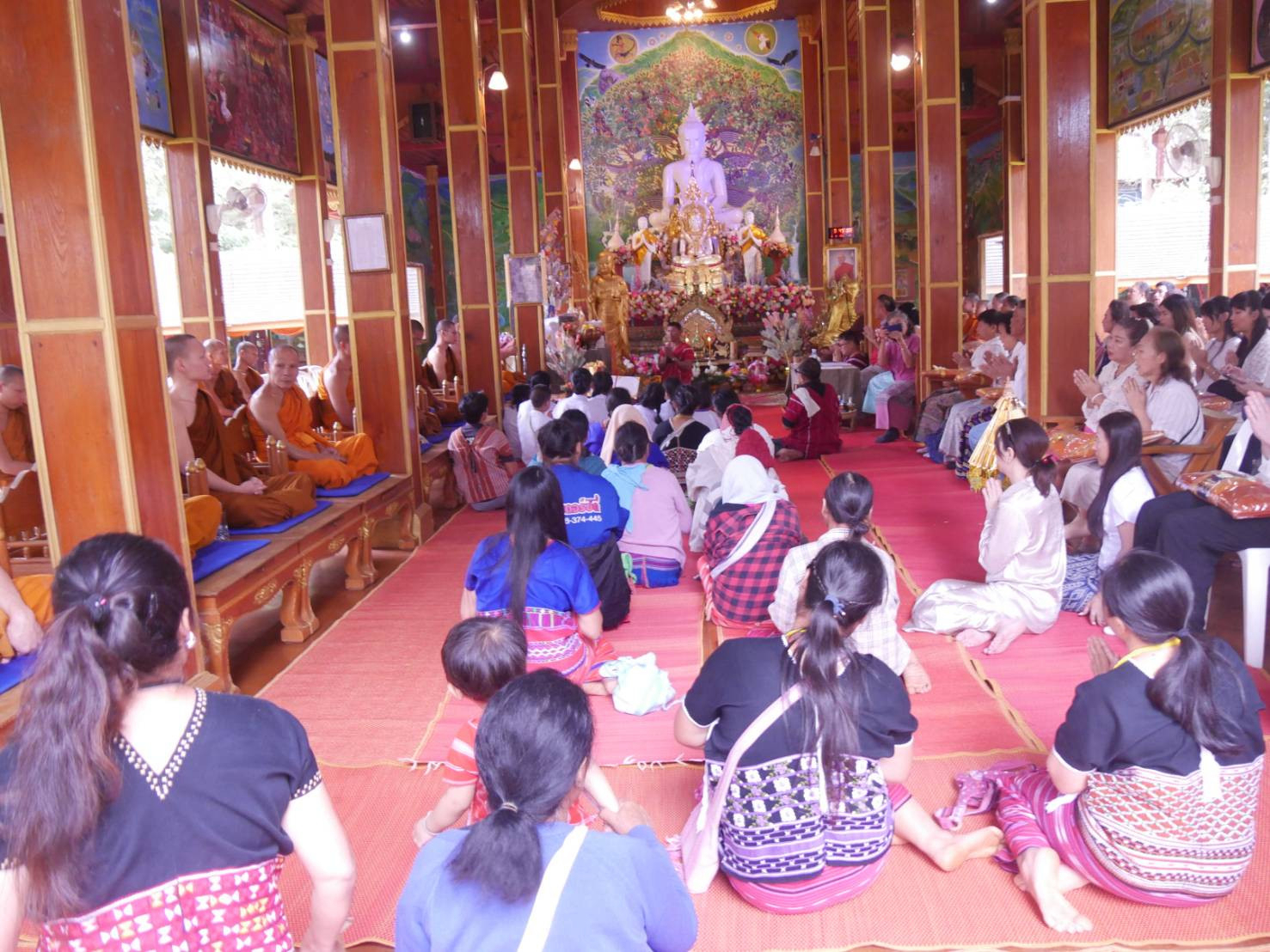 ภาพร่วมพิธีกรรมวัดห้วยบง