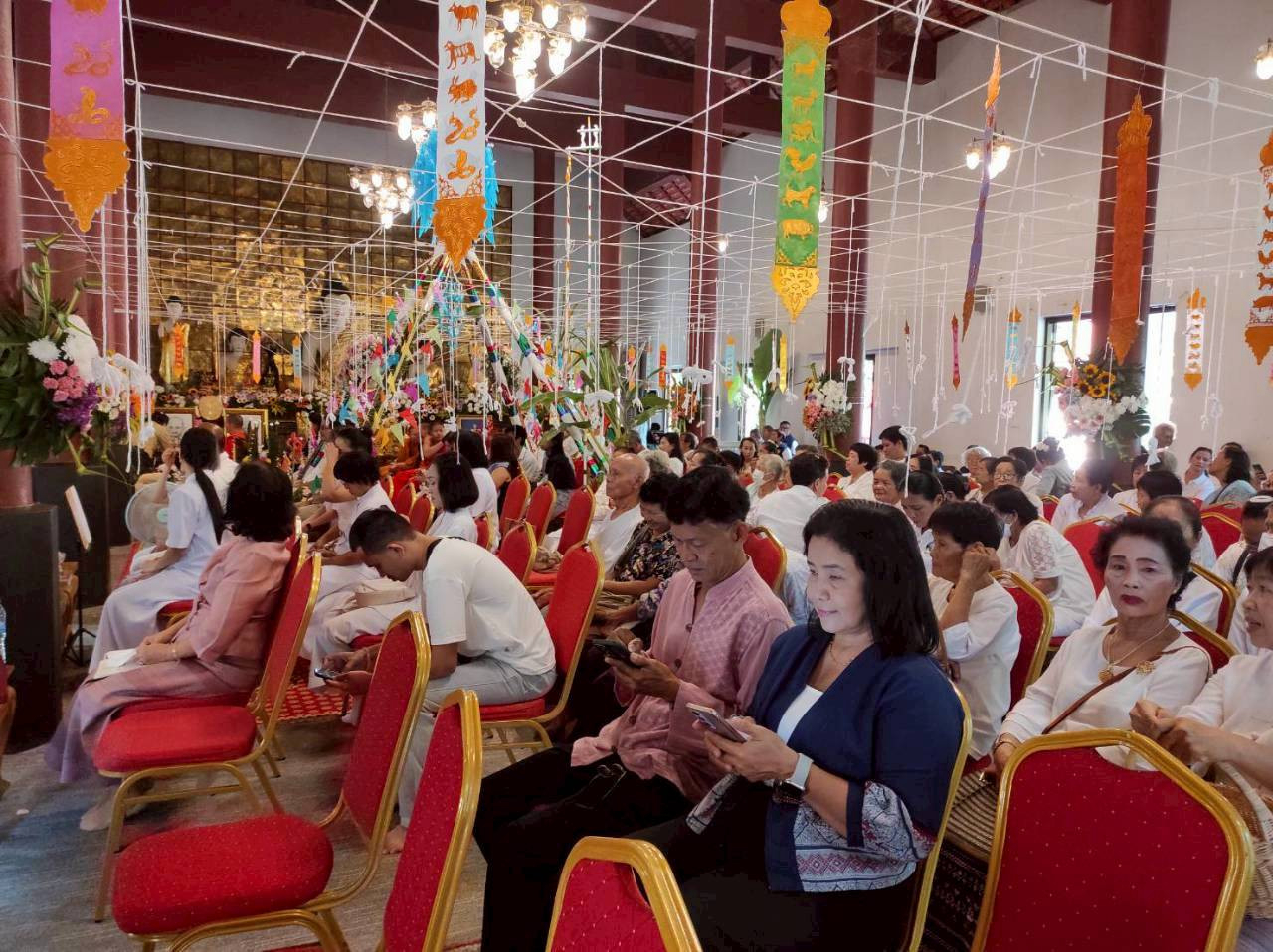 ภาพร่วมพิธีกรรมวัดปทุมสราราม