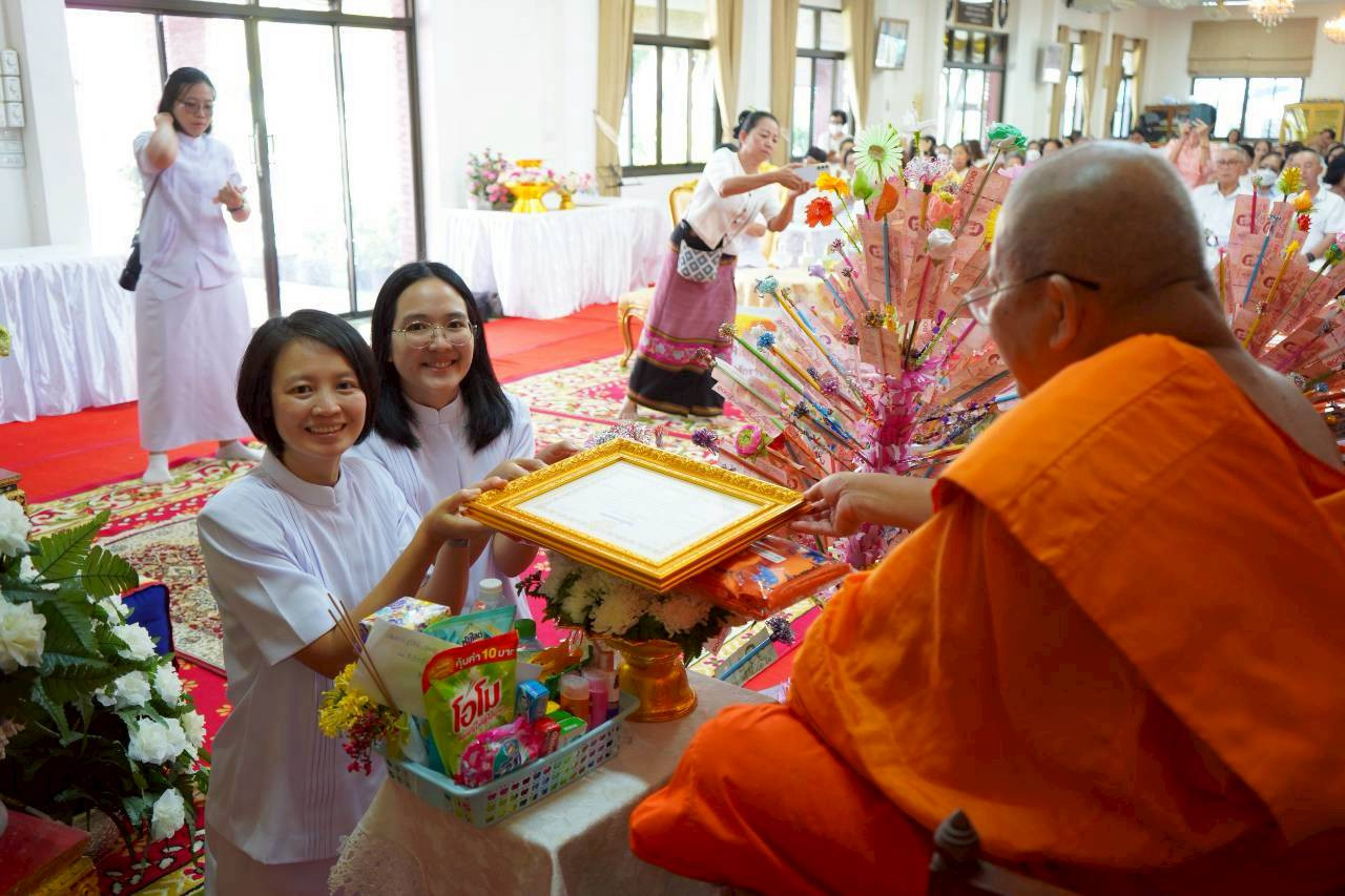 ภาพร่วมพิธีกรรมวัดเมืองสาตรหลวง