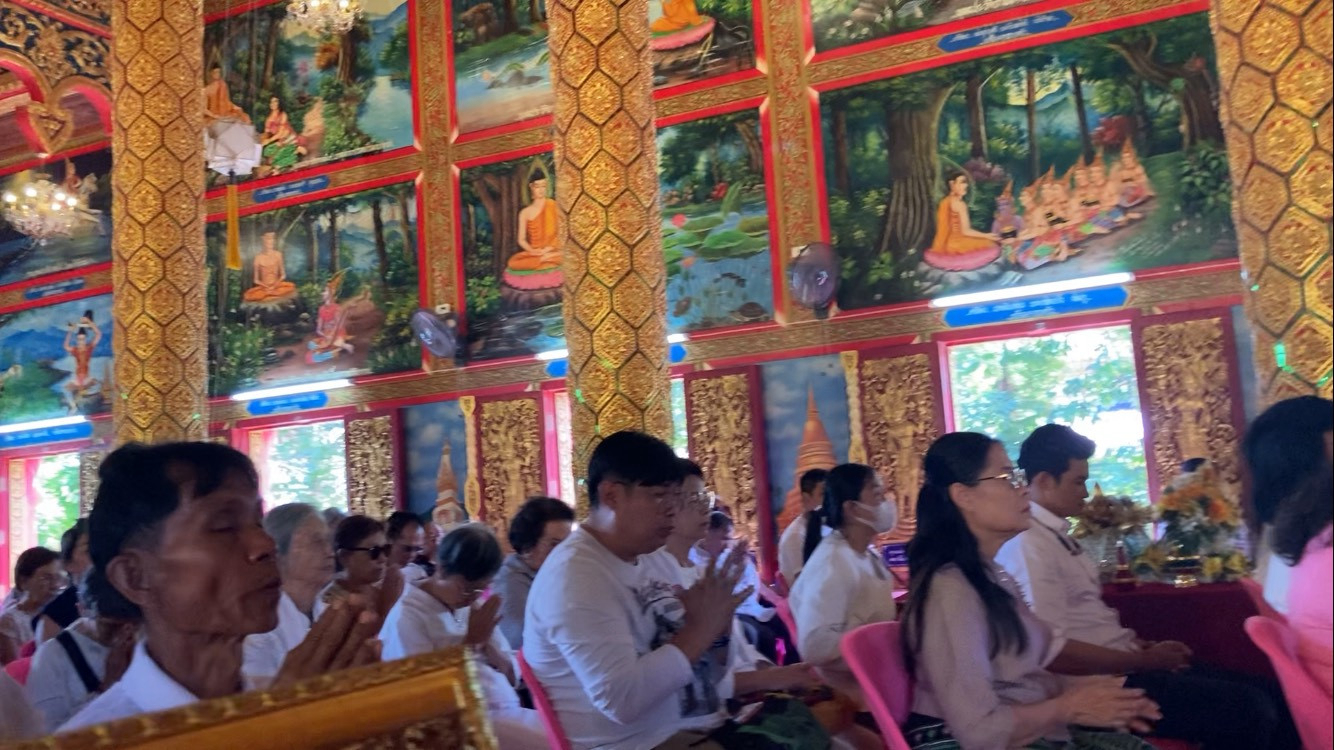 ภาพร่วมพิธีกรรมวัดกองลม